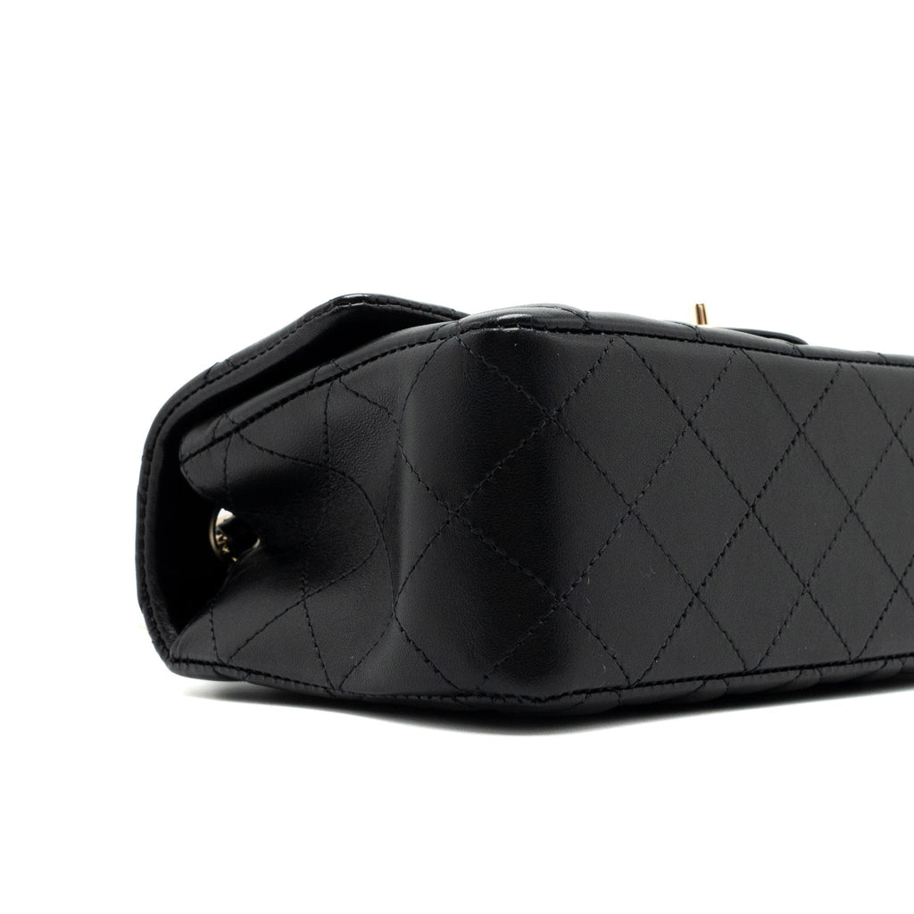 Chanel Mini Rectangular Flap Bag Lambskin Black L (Microchip)