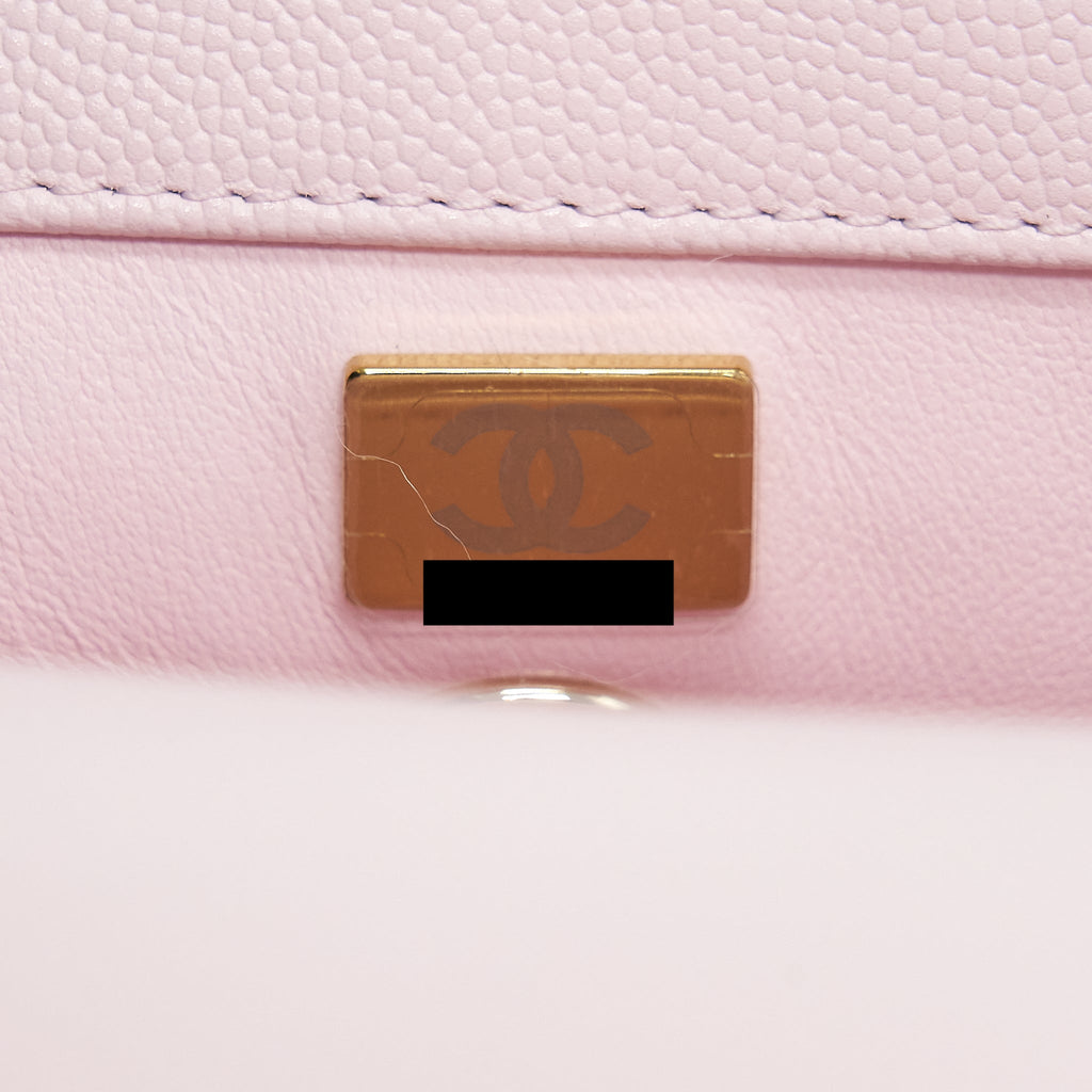 Chanel 22P Small Coco Handle Caviar Light Pink L