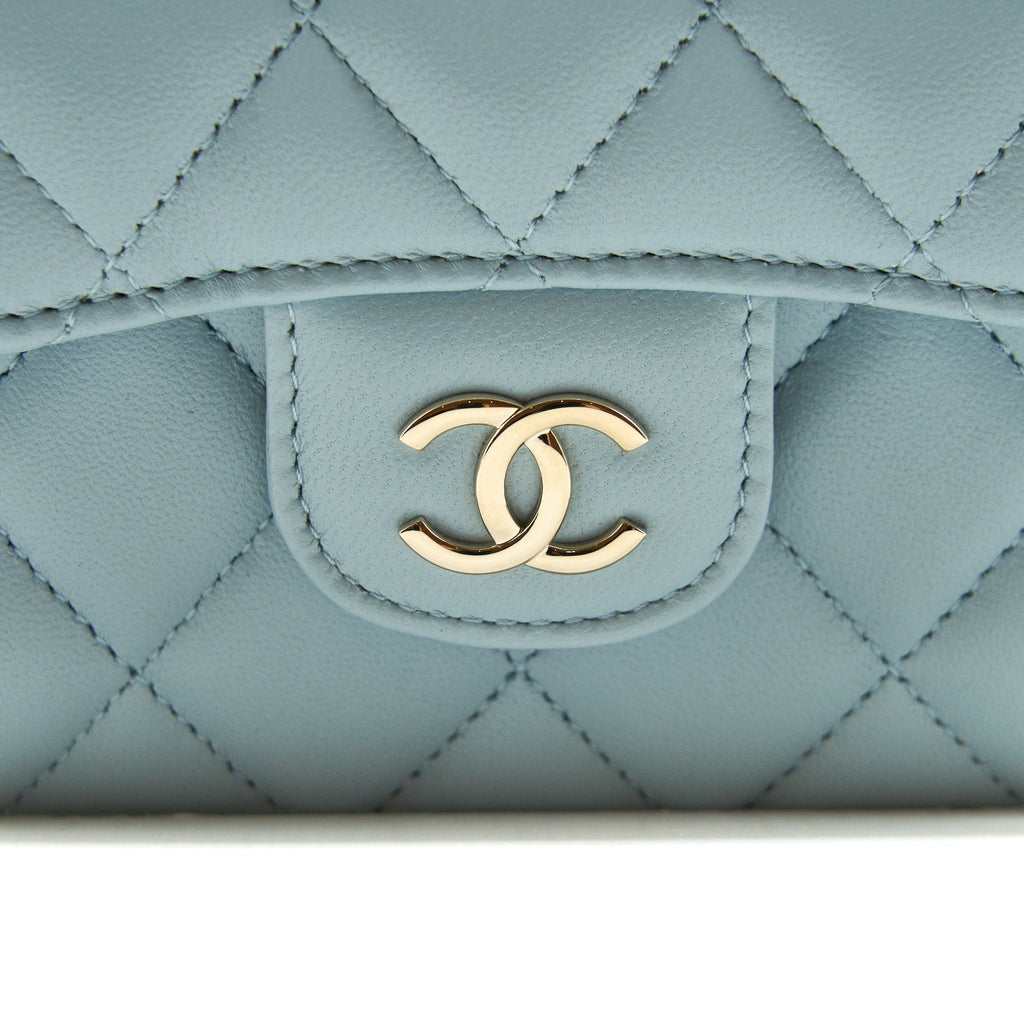 Chanel 22P top Handle Mini Vanity on Chain Lambskin light blue L