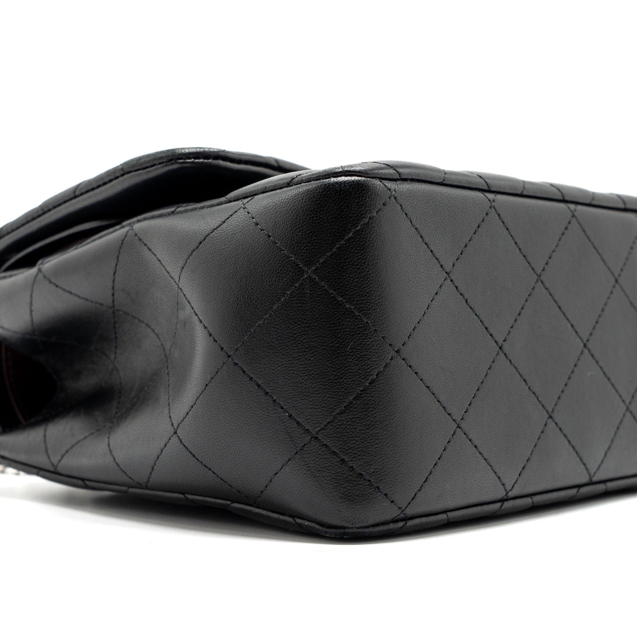 Chanel Jumbo Classic Double Flap Lambskin Black