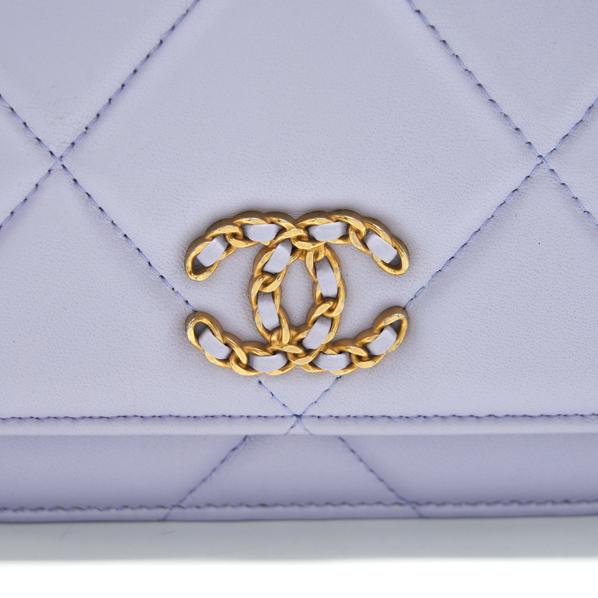 Chanel 19 Wallet On Chain Lambskin Light Purple