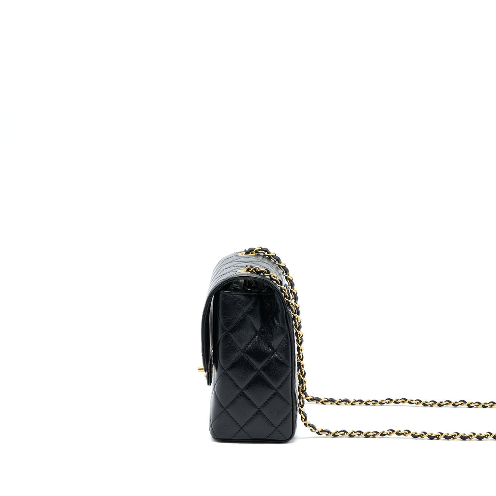 Chanel 22K Retro Classic New Square Flap Bag Goatskin Black with  (Microchip)
