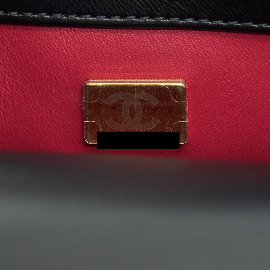Chanel 22P Mini Square Flap Bag Lambskin Black Gold/Black Hardware
