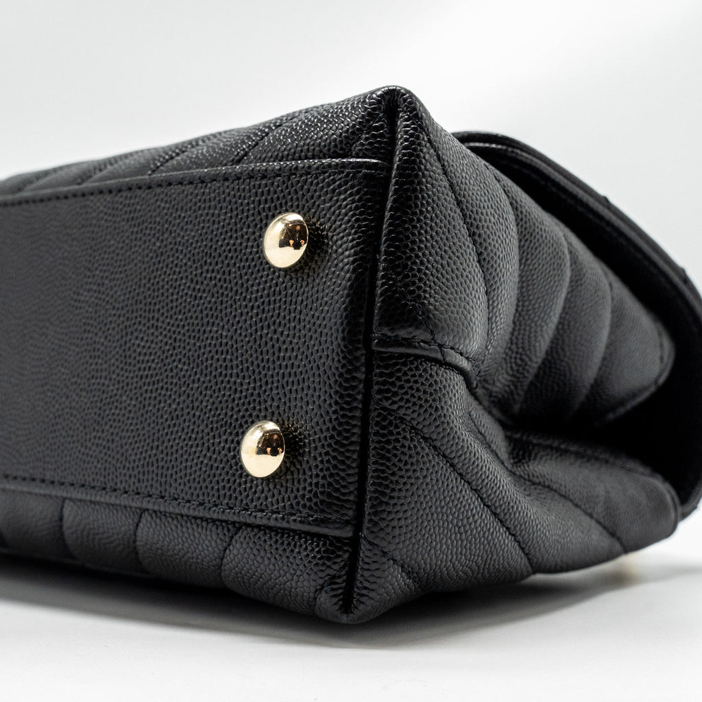CHANEL Small Coco Handle Chevron Caviar Black L