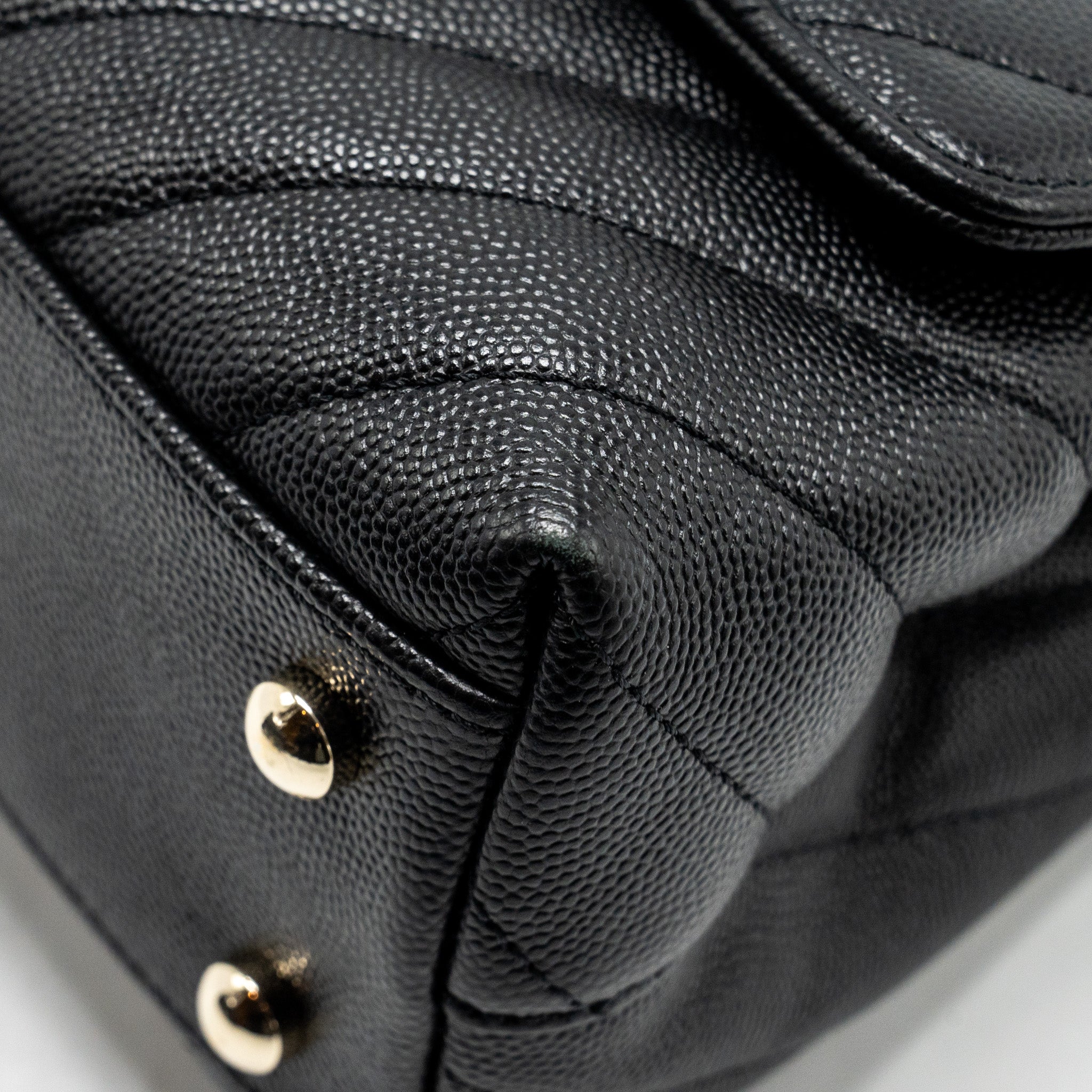 CHANEL Small Coco Handle Chevron Caviar Black L