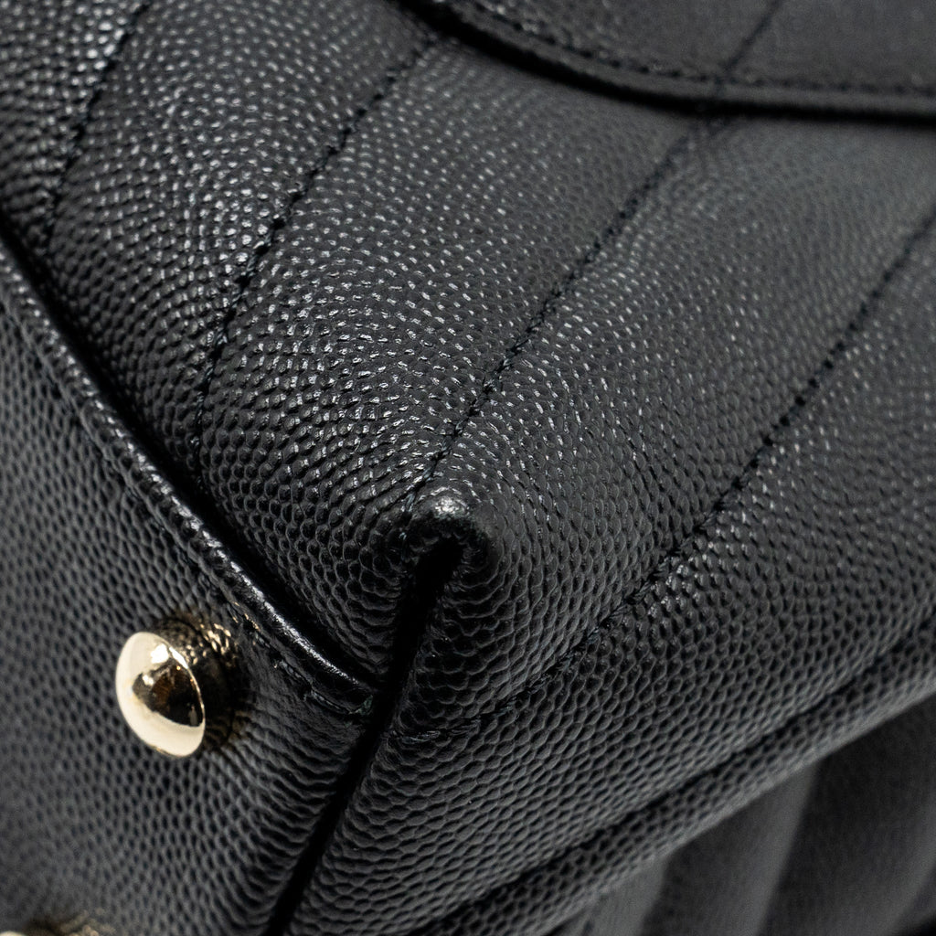 CHANEL Small Coco Handle Chevron Caviar Black L