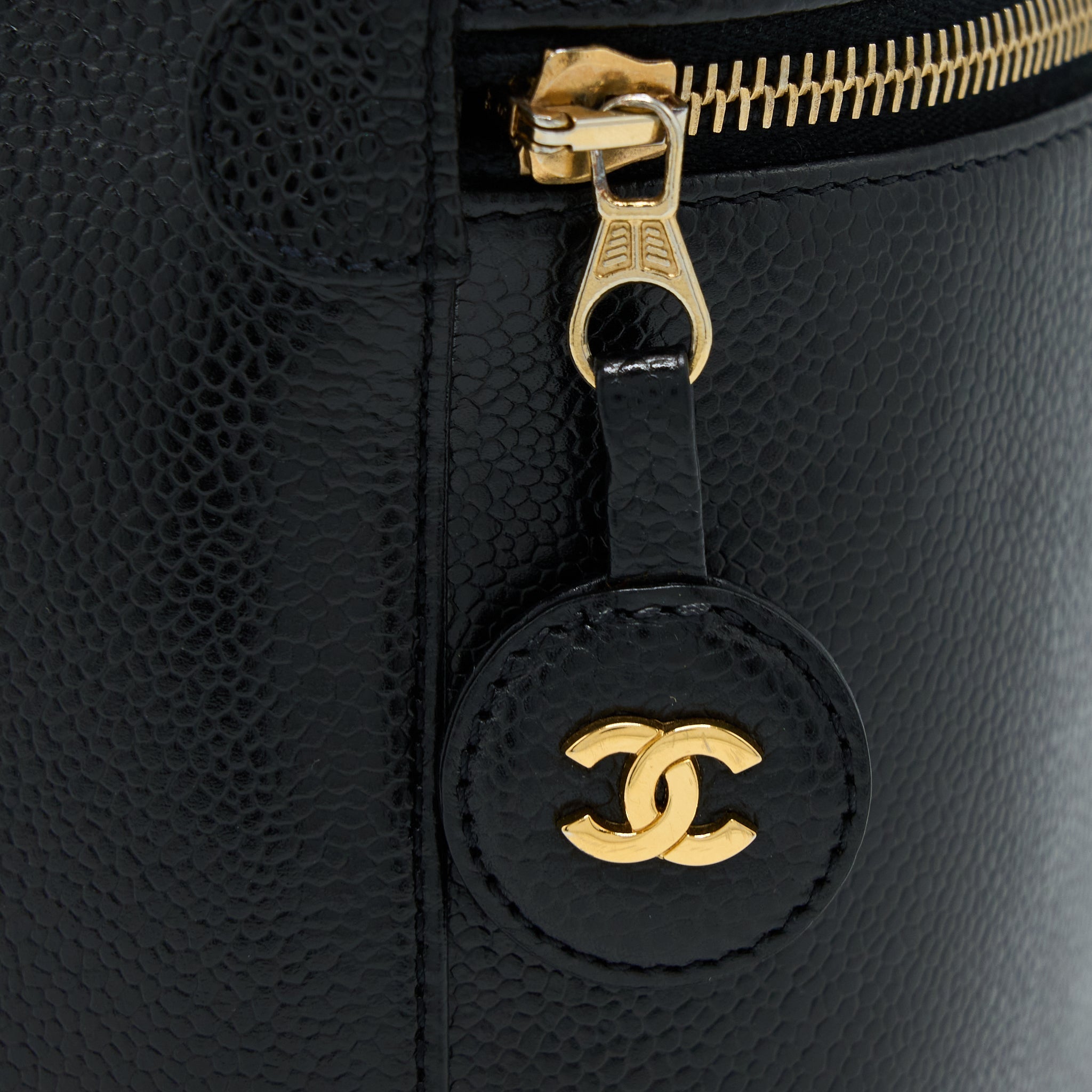Chanel Vintage Vanity Case with Chain Caviar Black