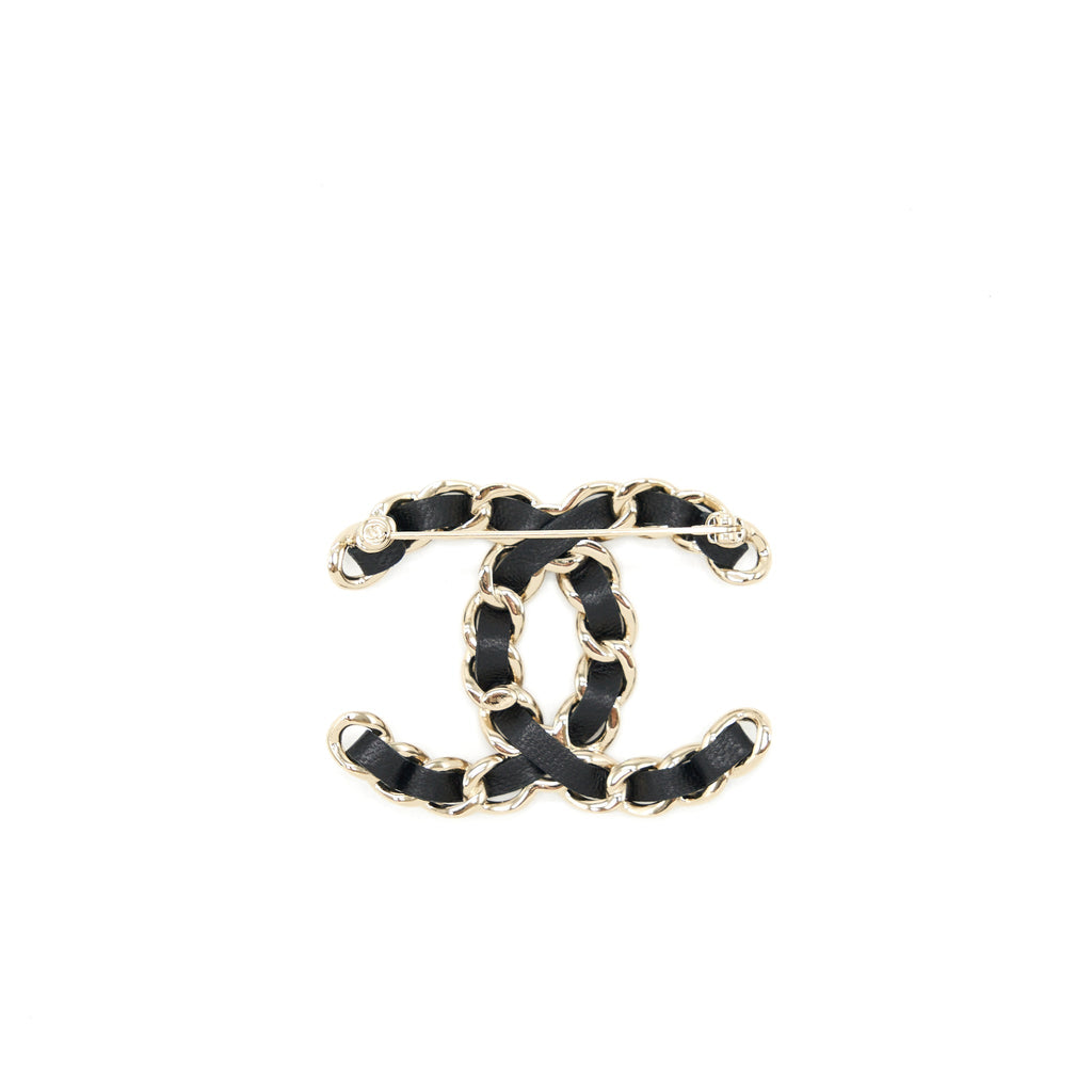 Chanel CC With Leather Chain Brooch Black L