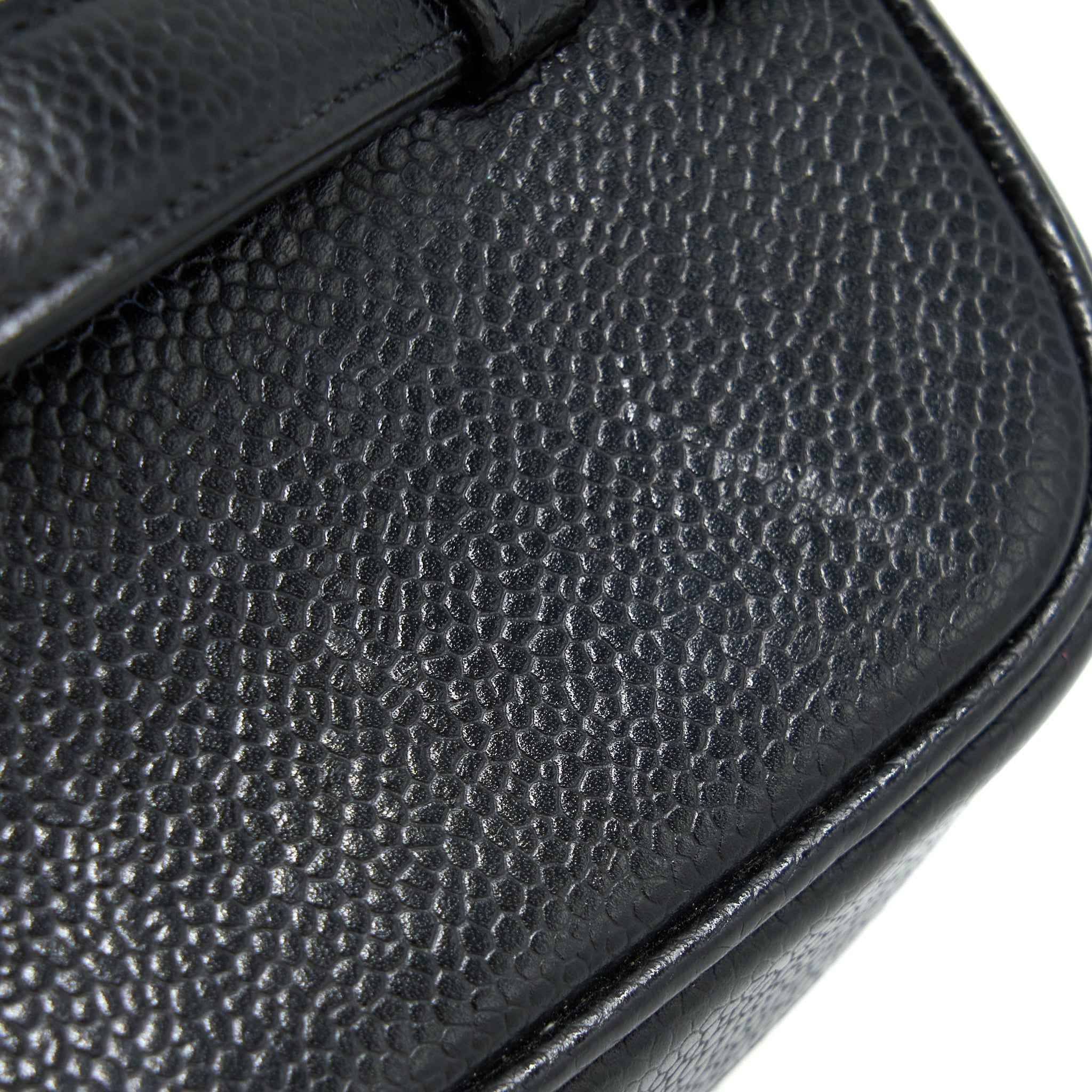 Chanel Vintage Vanity Case with Chain Caviar Black
