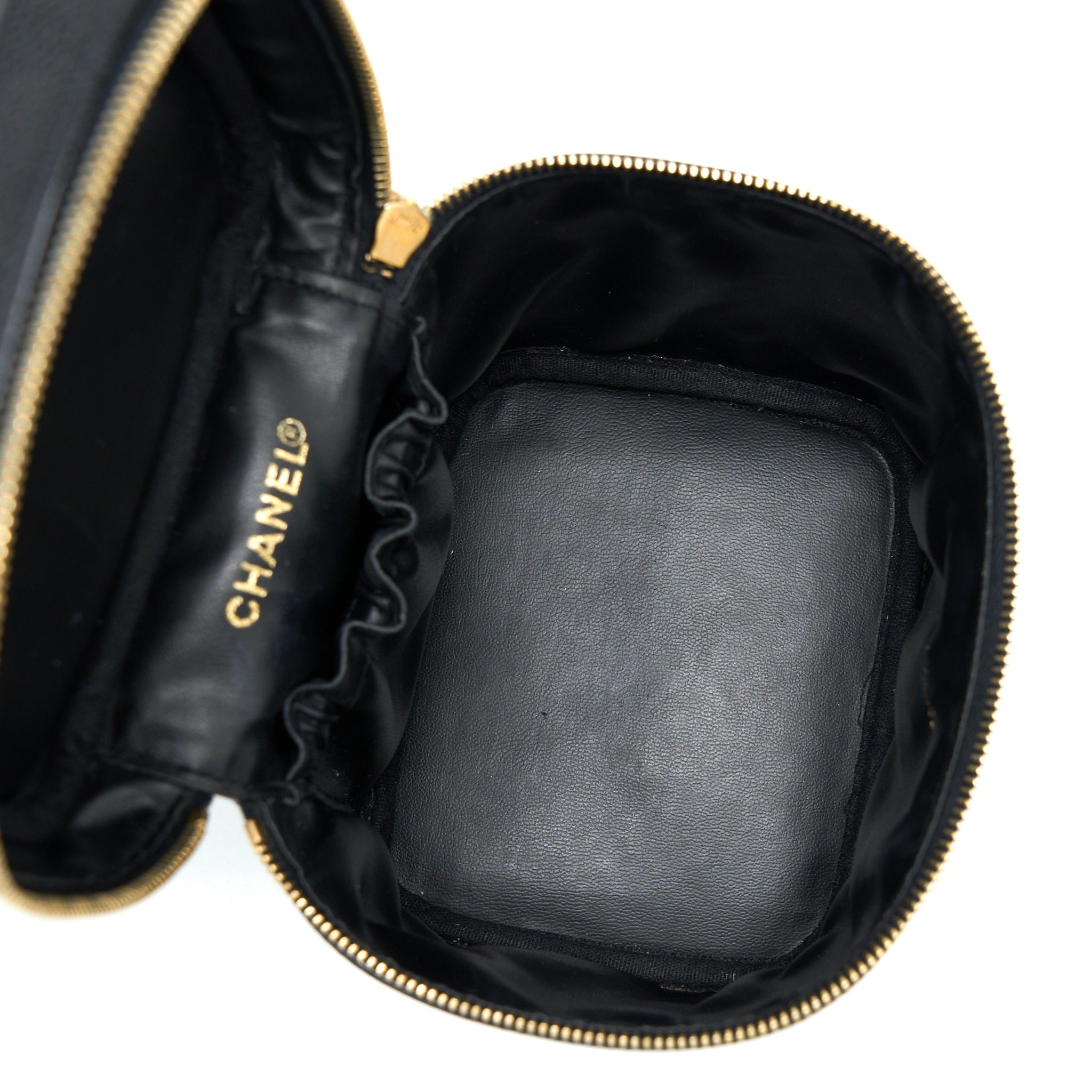 Chanel Vintage Vanity Case with Chain Caviar Black