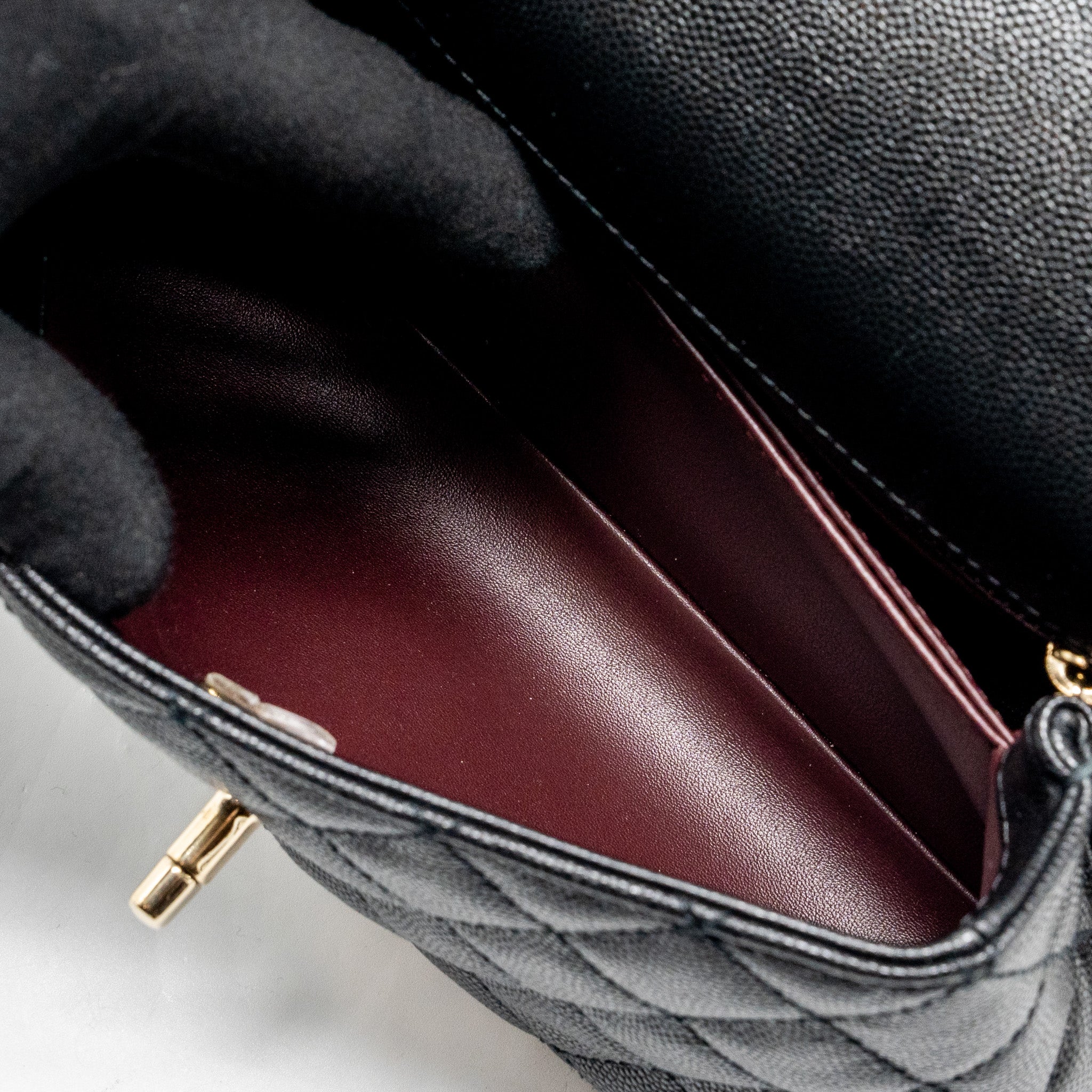 Chanel Small COCO Handle Caviar Black L (Microchip)