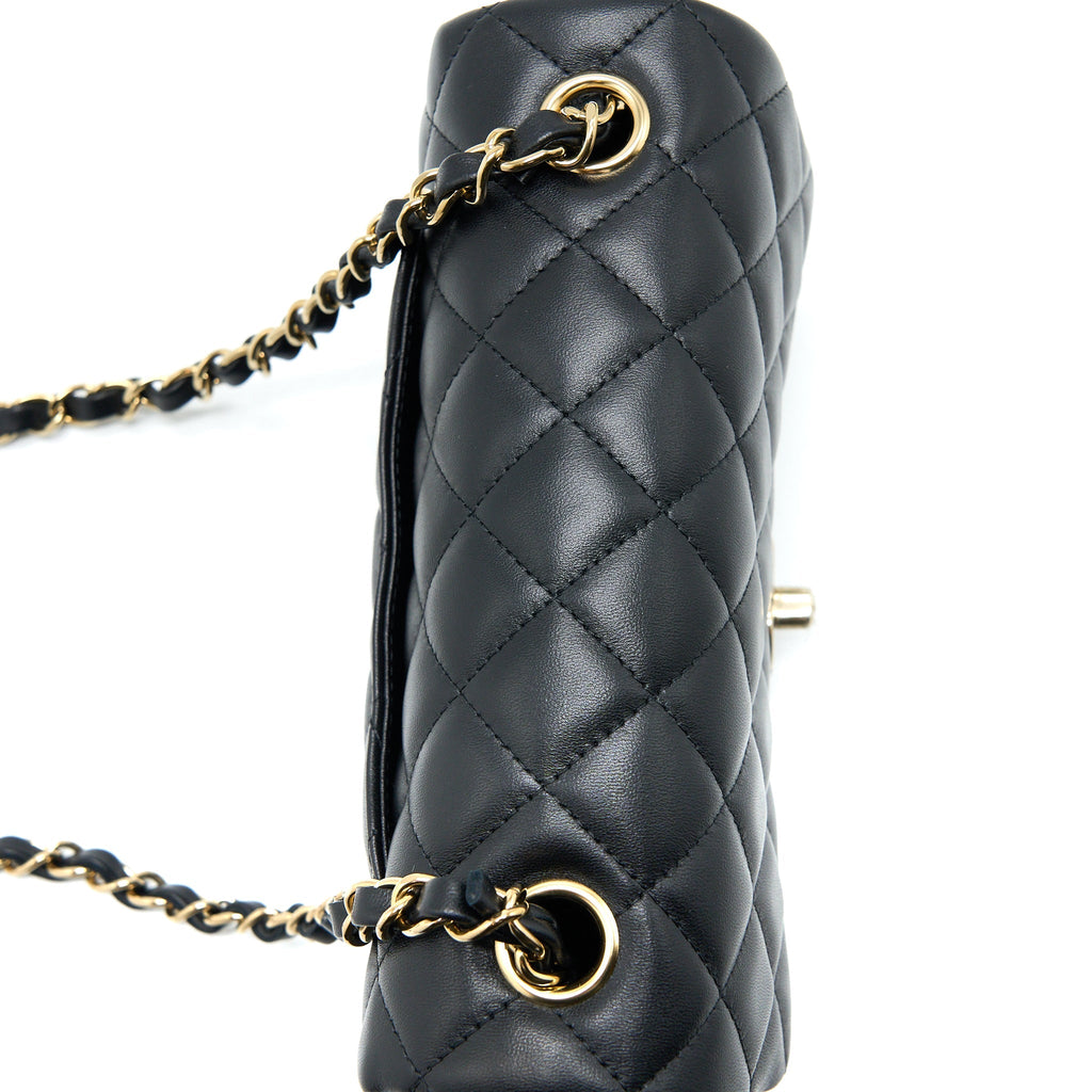 Chanel Classic Mini Rectangular Flap Bag Lambskin Black L (Microchip)