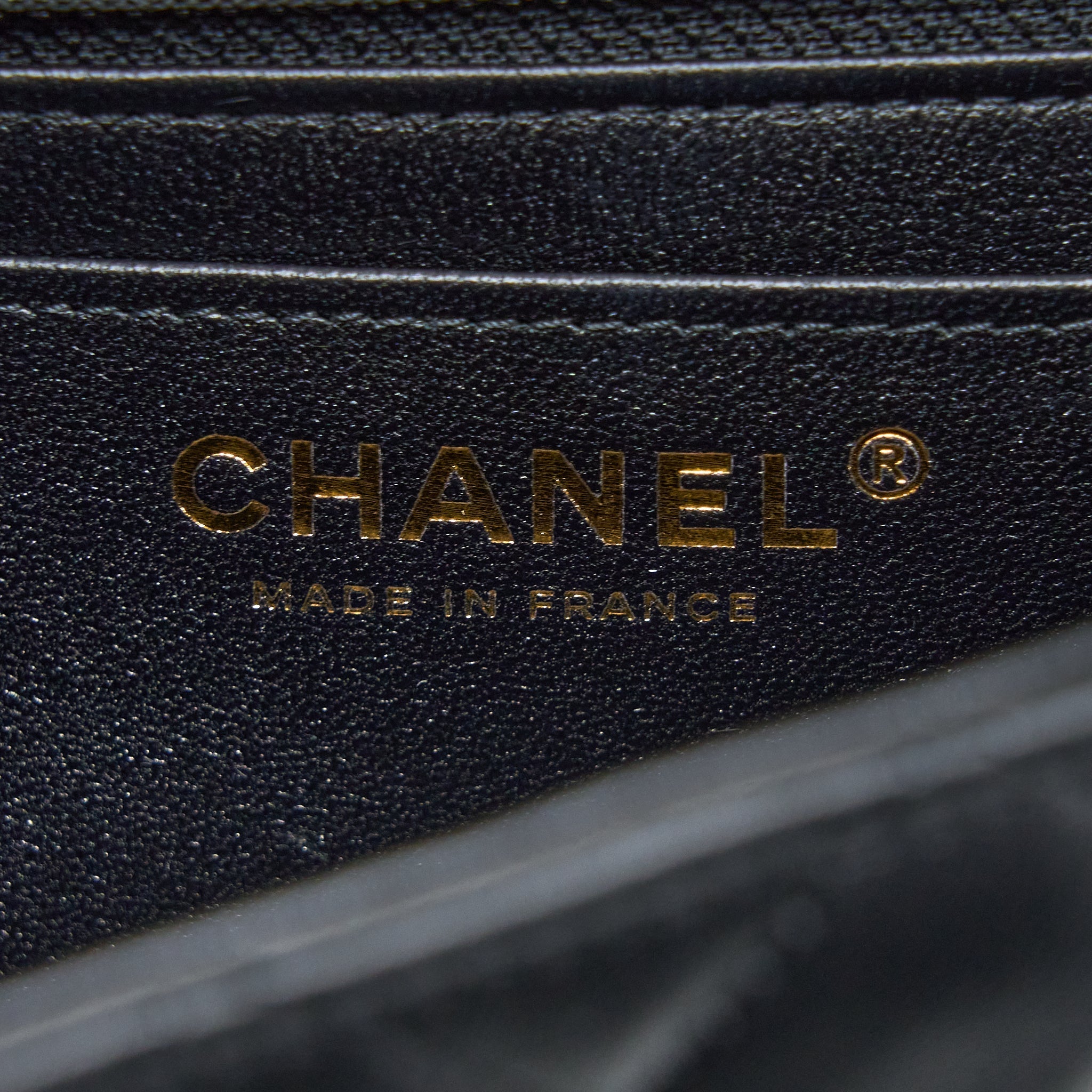 Chanel Classic Mini Rectangular Flap Bag Lambskin Black L (Microchip)