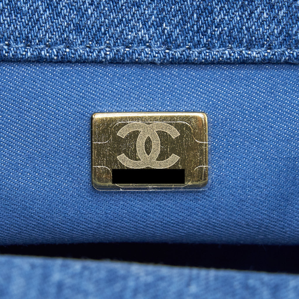 Chanel 22P Small Flap Bag 23cm Denim Blue