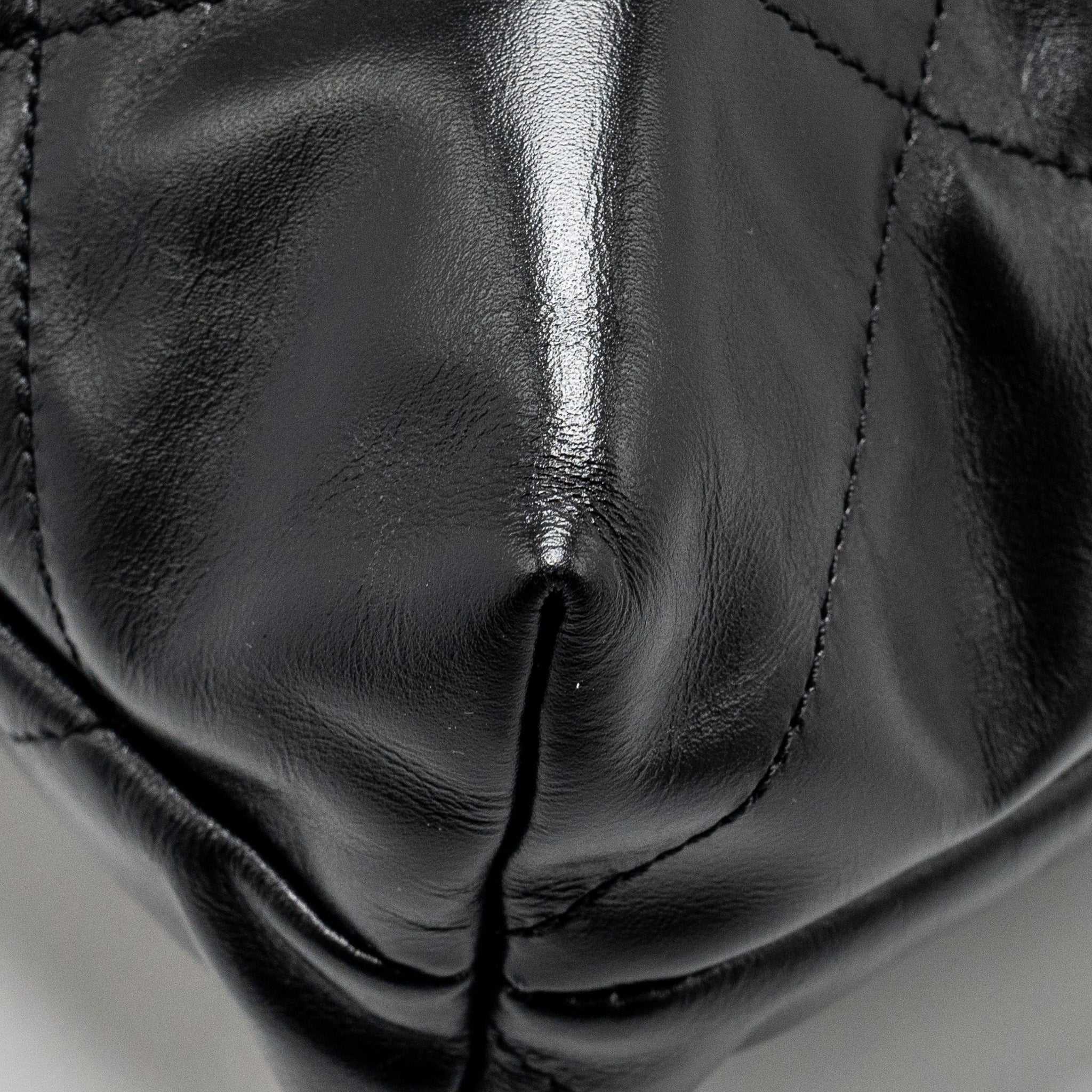 Chanel Medium 22 Bag Shiny Calfskin Black  (microchip)