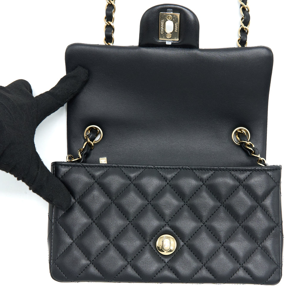 Chanel Classic Mini Rectangular Flap Bag Lambskin Black L (Microchip)