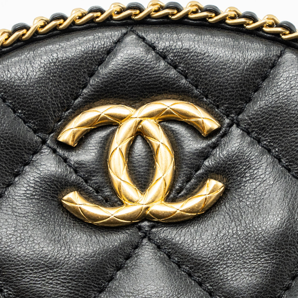 Chanel Round Vanity With Chain Lambskin Black  (microchip) no