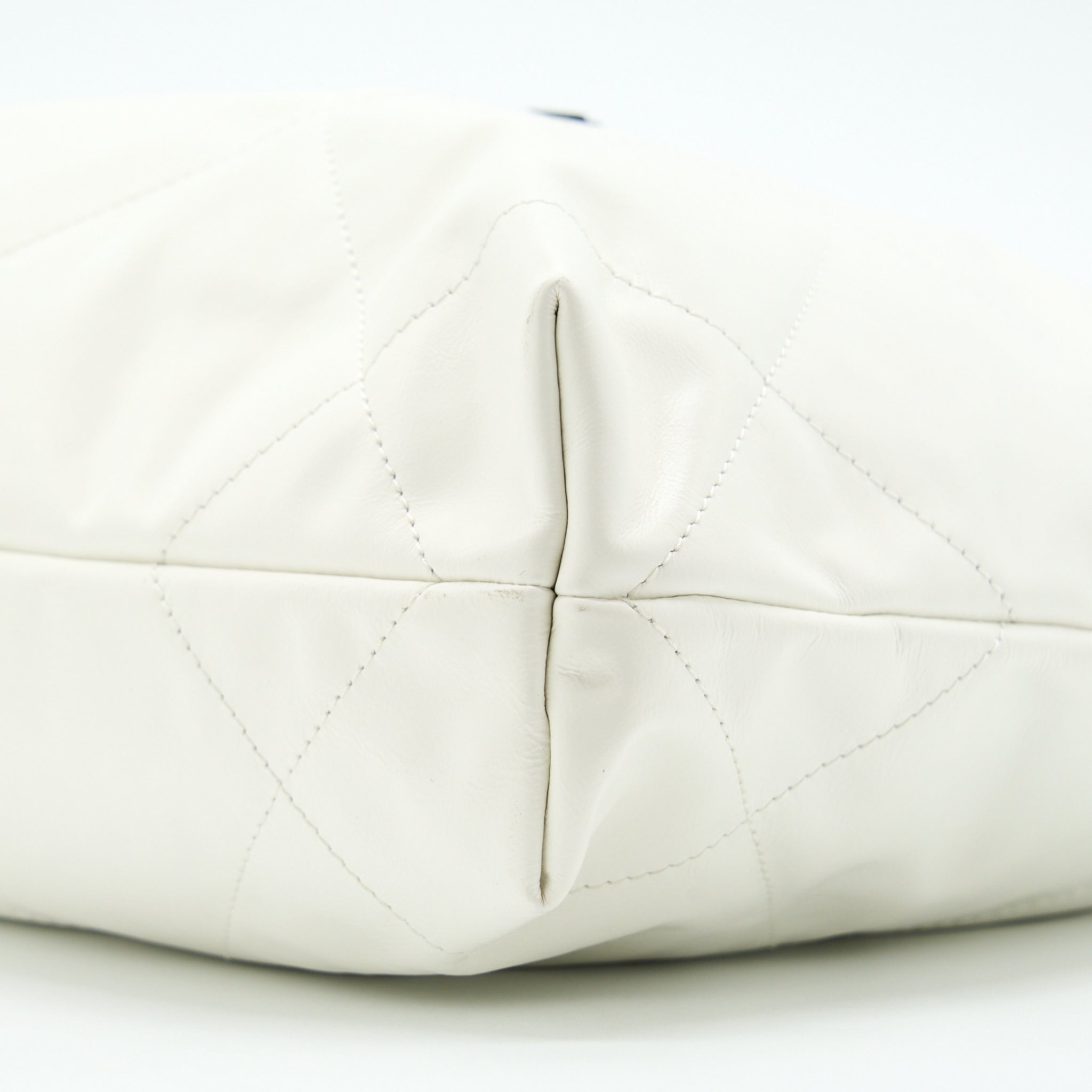 Chanel Small 22 Bag Shiny Calfskin White