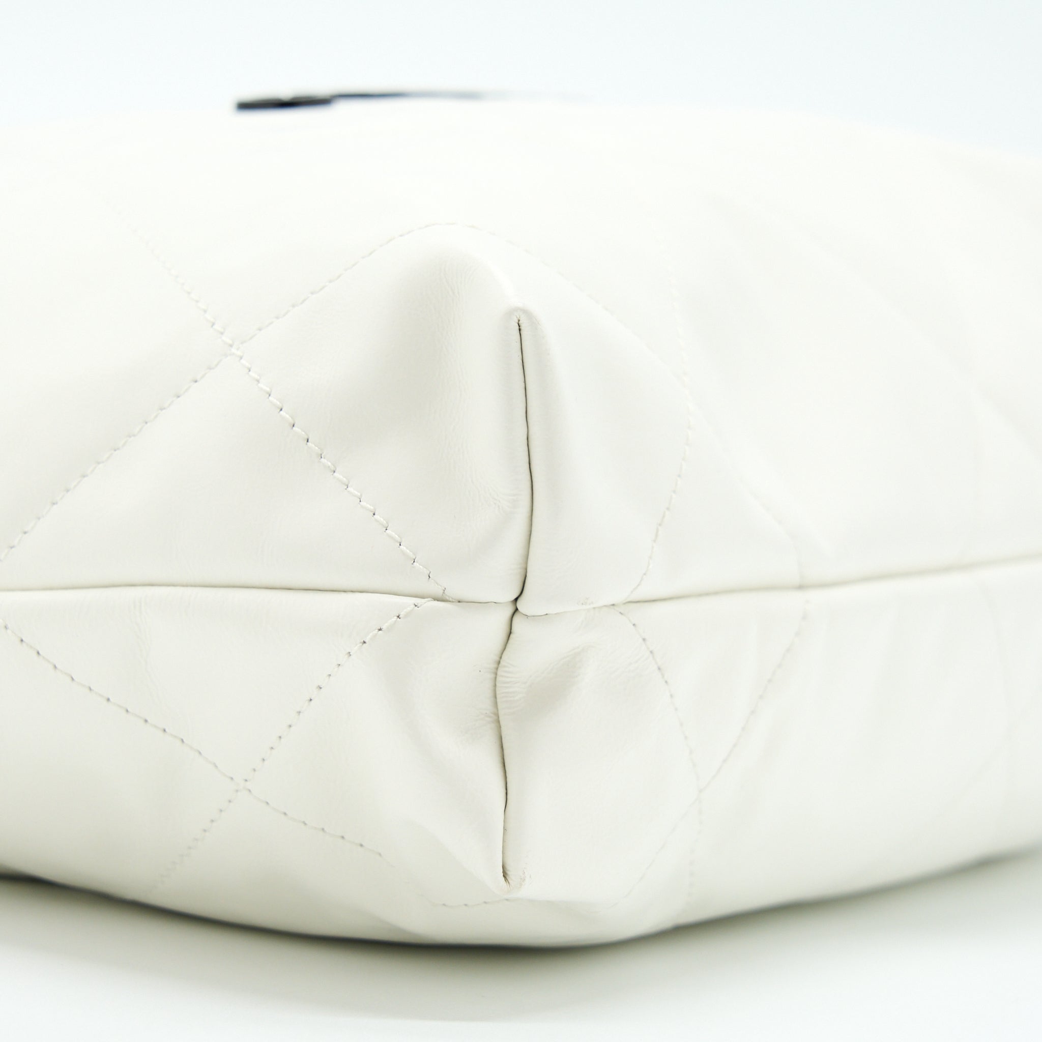 Chanel Small 22 Bag Shiny Calfskin White