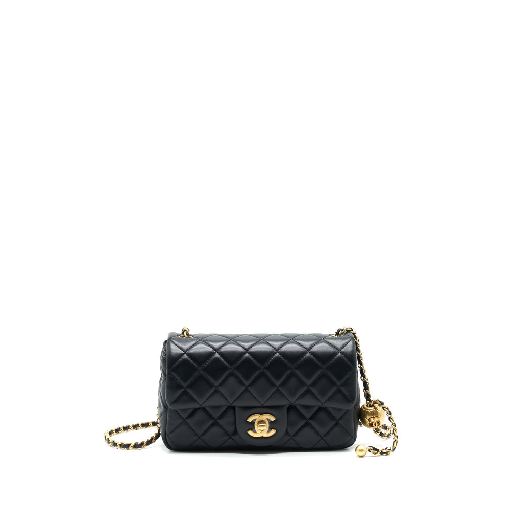 Chanel 22C pearl Crush Mini rectangular Flap Bag Lambskin Black