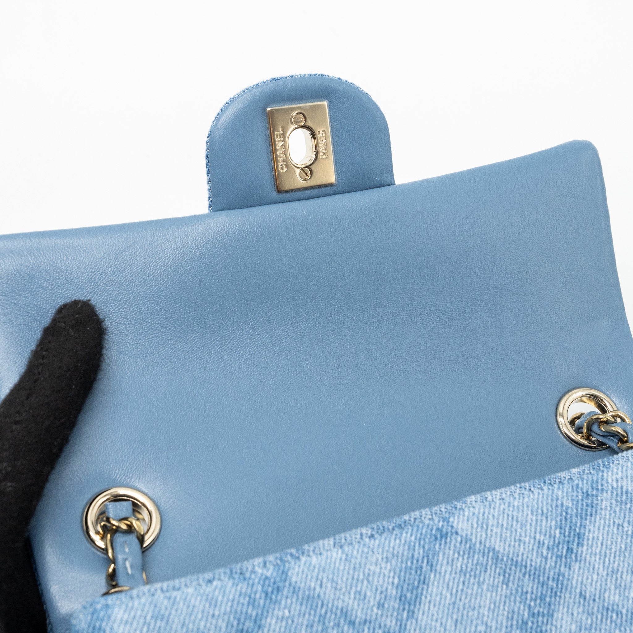 Chanel 22B Mini Rectangular Flap Bag Denim Light Blue L (microchip)
