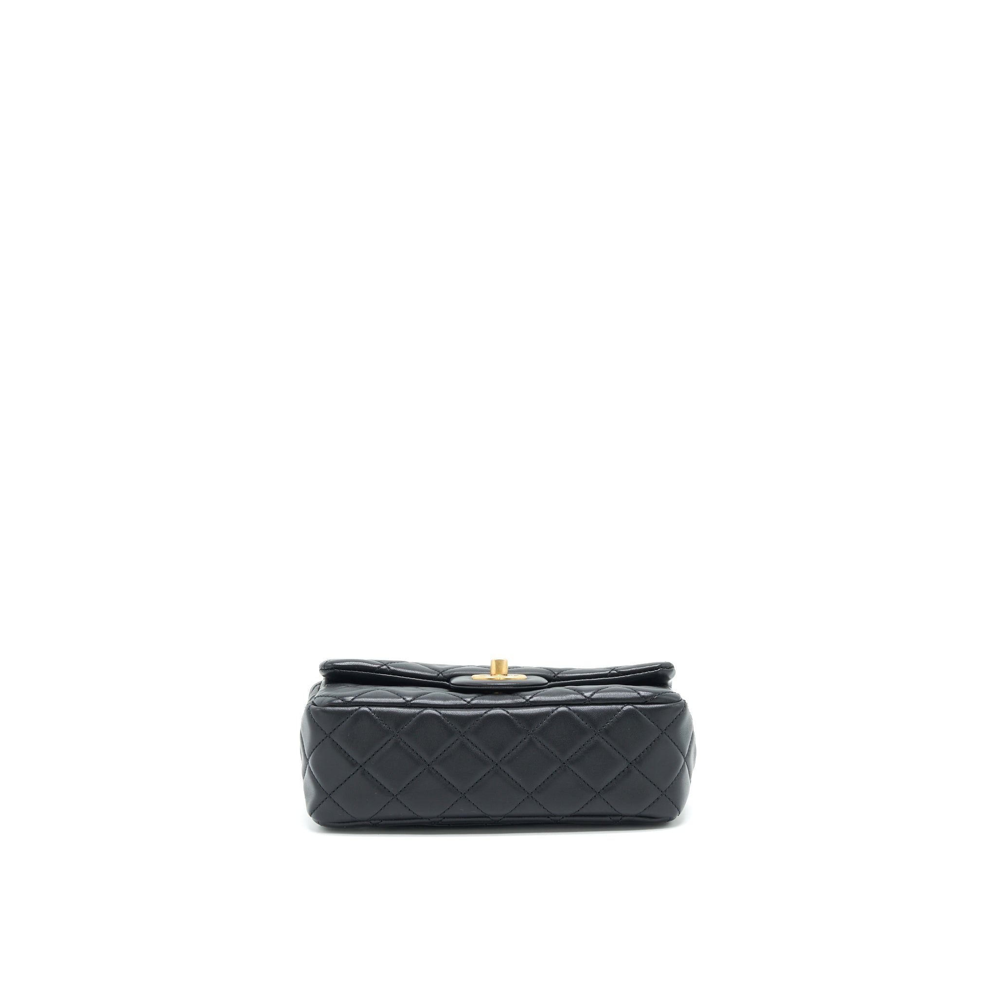 Chanel 22C pearl Crush Mini rectangular Flap Bag Lambskin Black