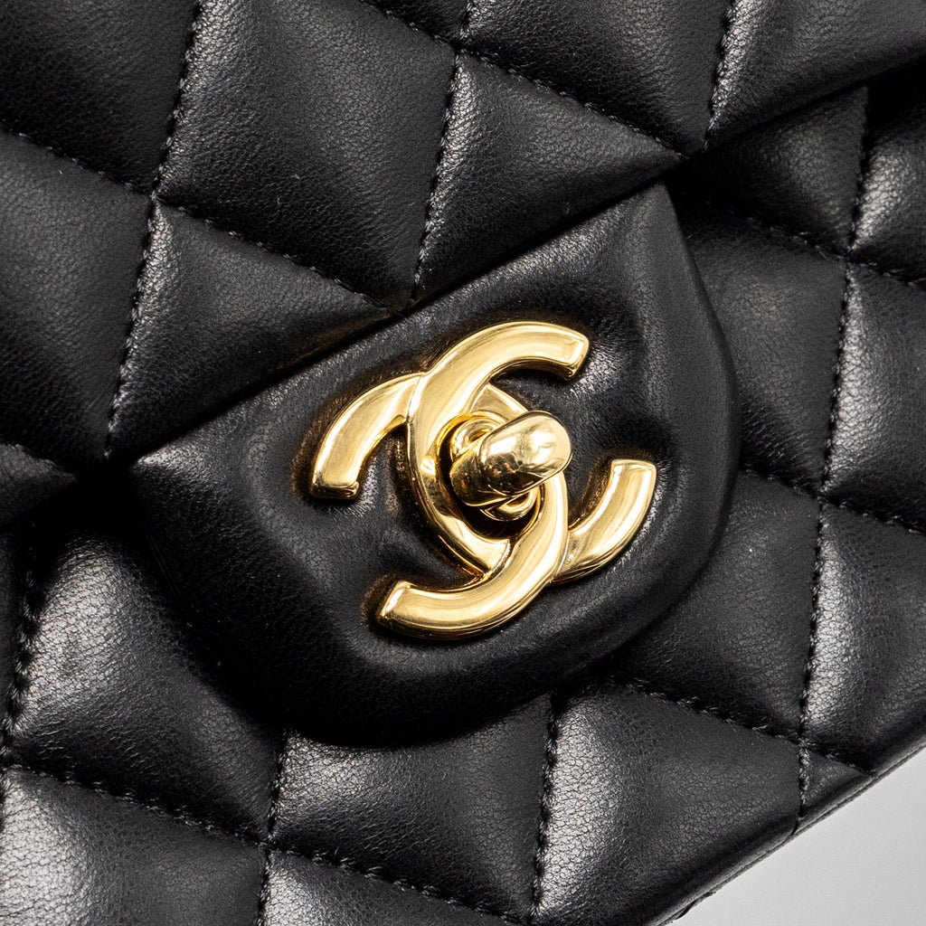 Chanel Medium Classic Double Flap Bag lambskin black