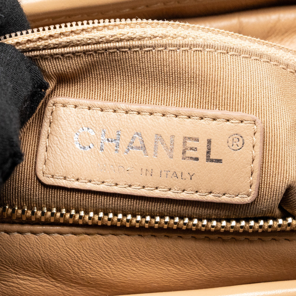 Chanel Small Chevron Gabrielle Hobo Bag calfskin beige multicolour hardware