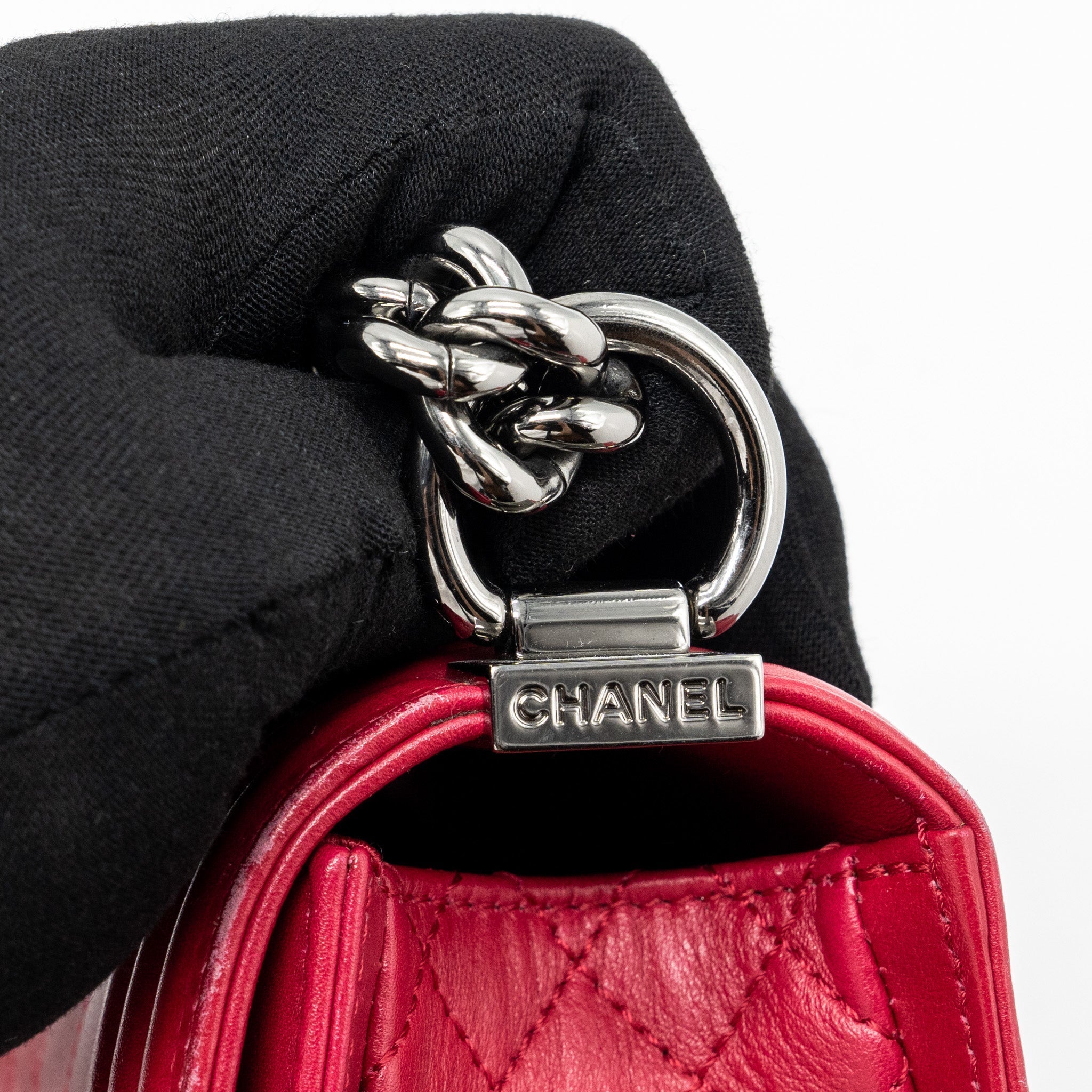 Chanel small boy bag calfskin red