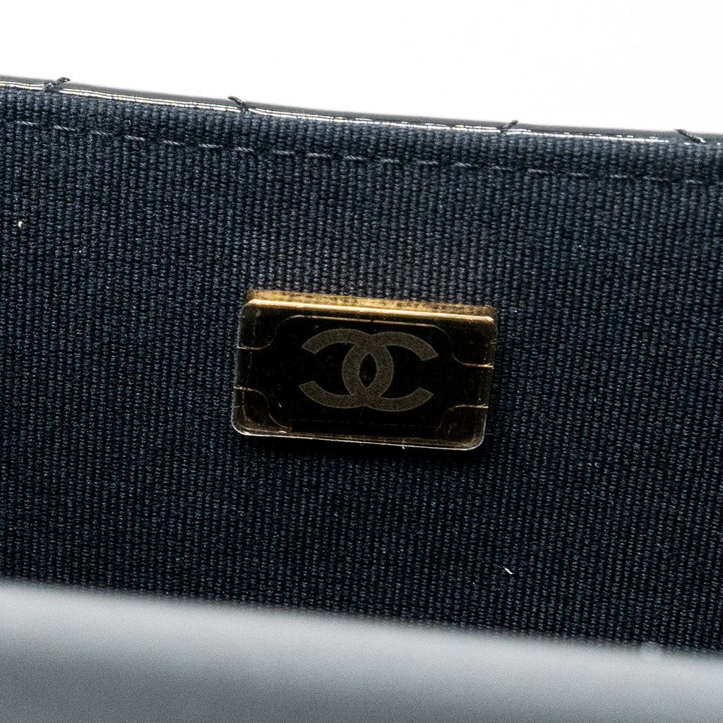 Chanel Small Trendy CC Dual Flap Bag patent black L (microchip)