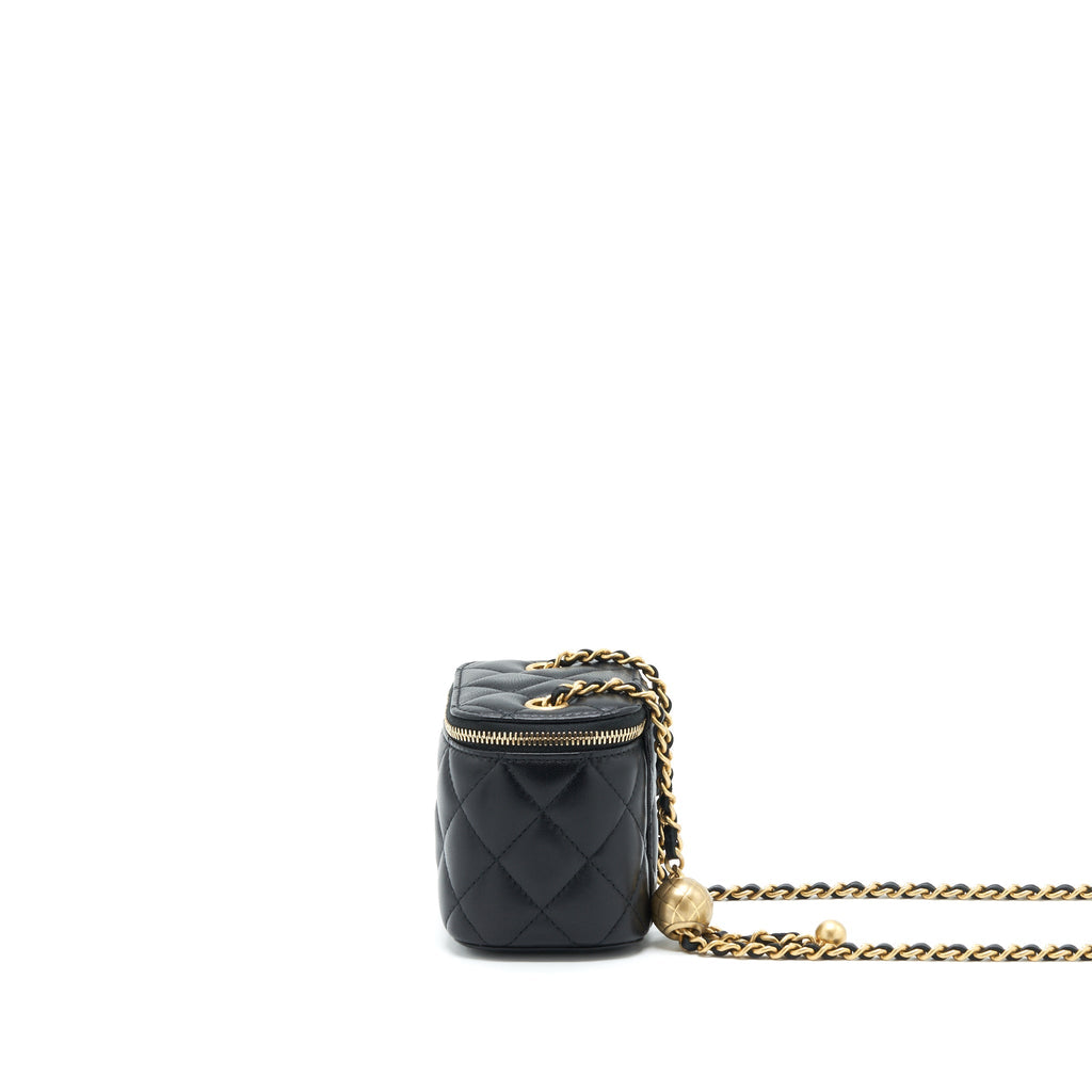 Chanel Pearl Crush Mini Vanity Case Lambskin Black