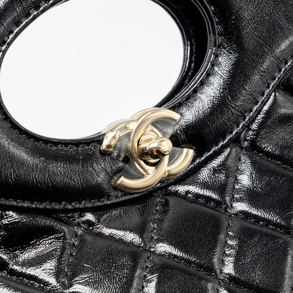 Chanel Mini 31 Bag shiny calfskin black L (microchip)