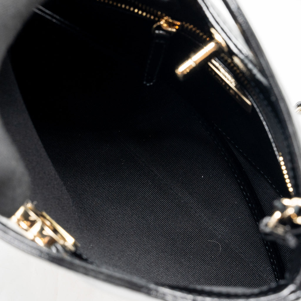 Chanel Mini 31 Bag shiny calfskin black L (microchip)