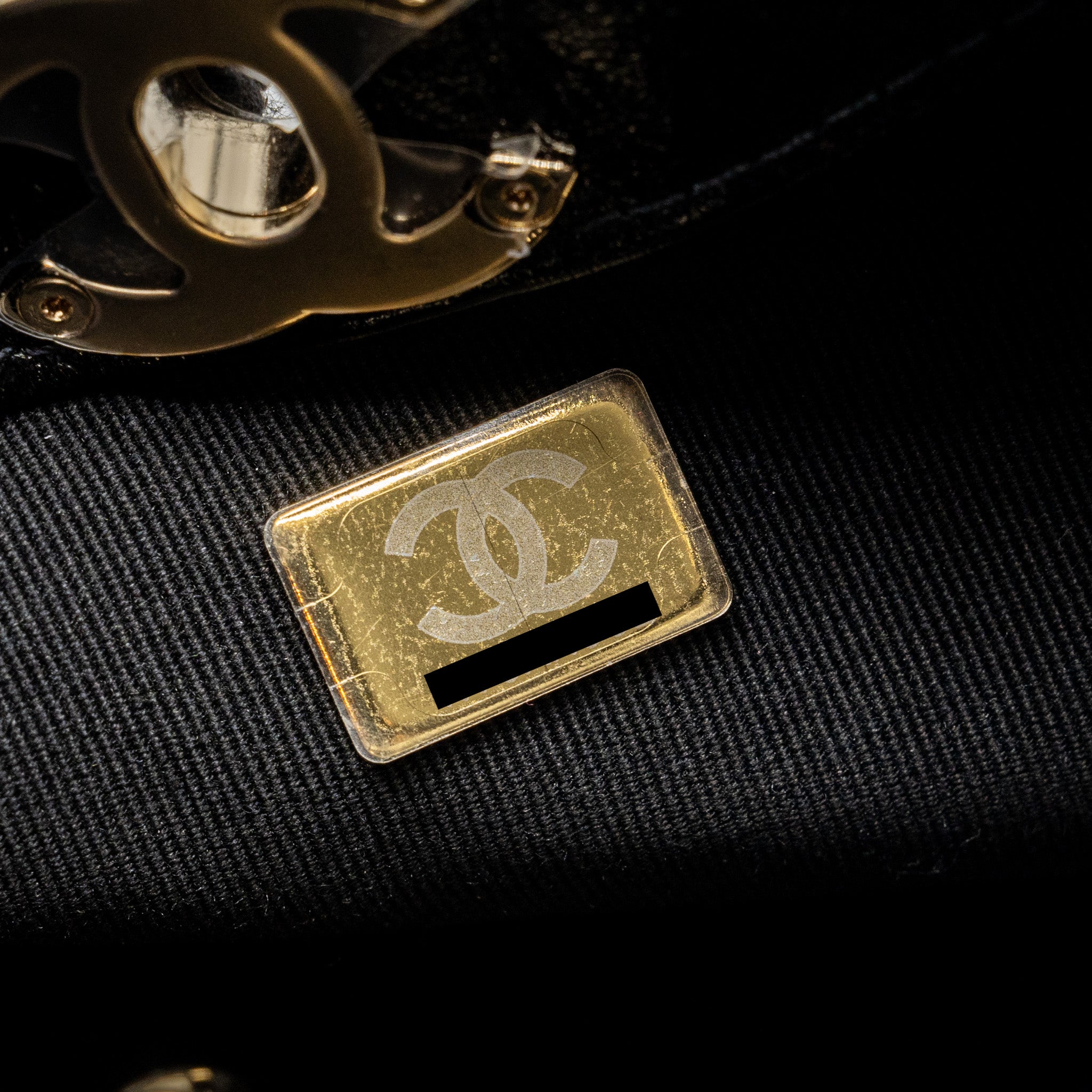 Chanel Mini 31 Bag shiny calfskin black L (microchip)