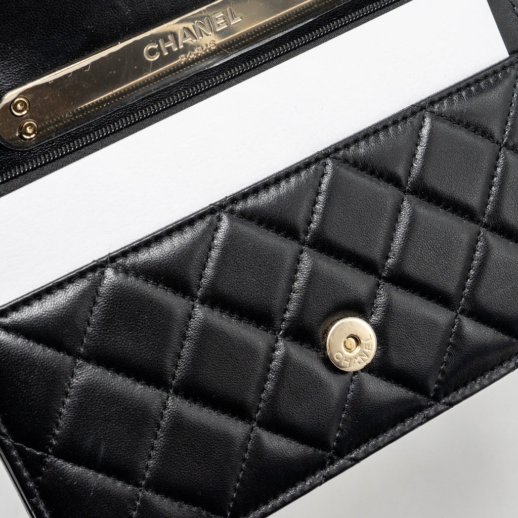 CHANEL leather top handle wallet on chain lambskin black L (microchip)