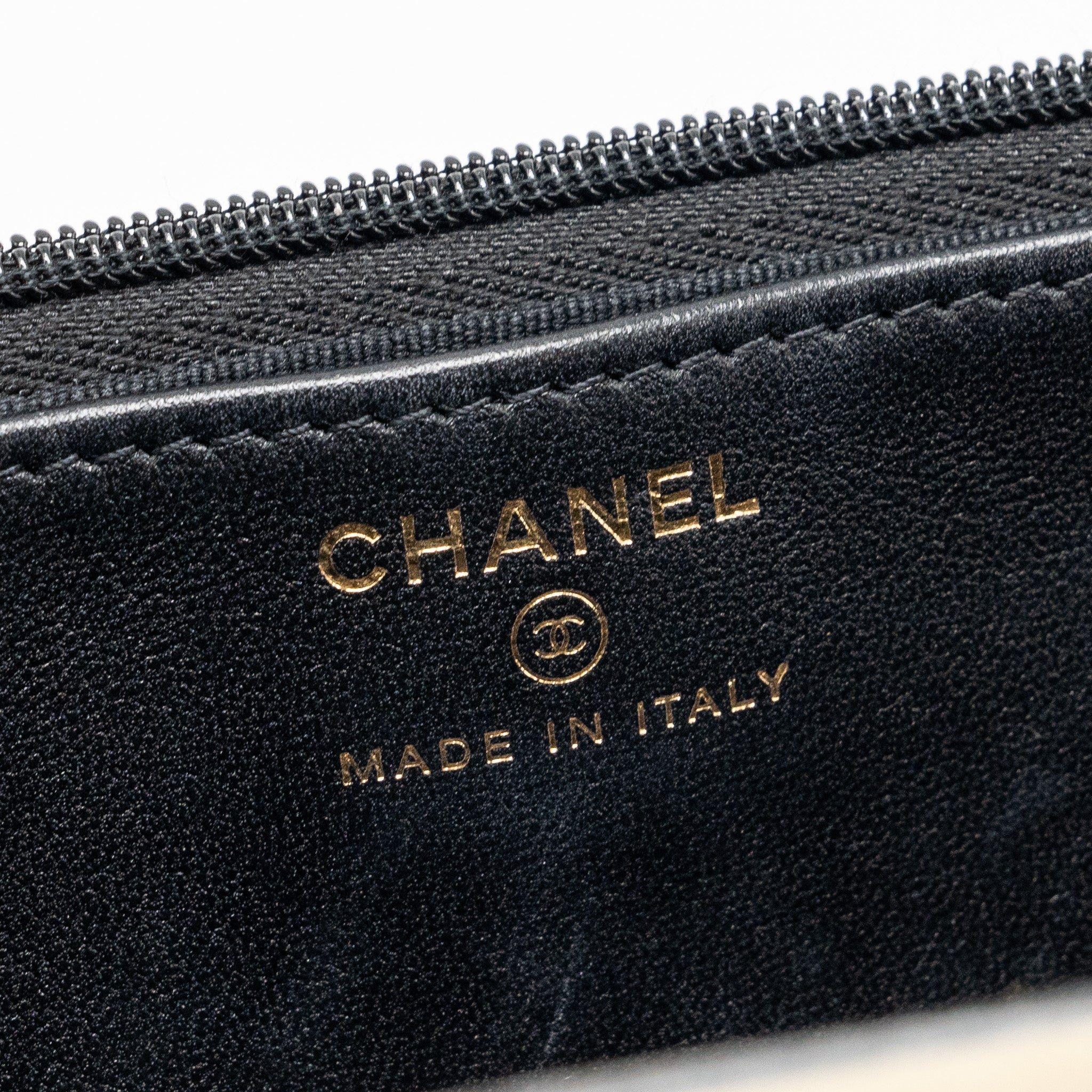 CHANEL leather top handle wallet on chain lambskin black L (microchip)