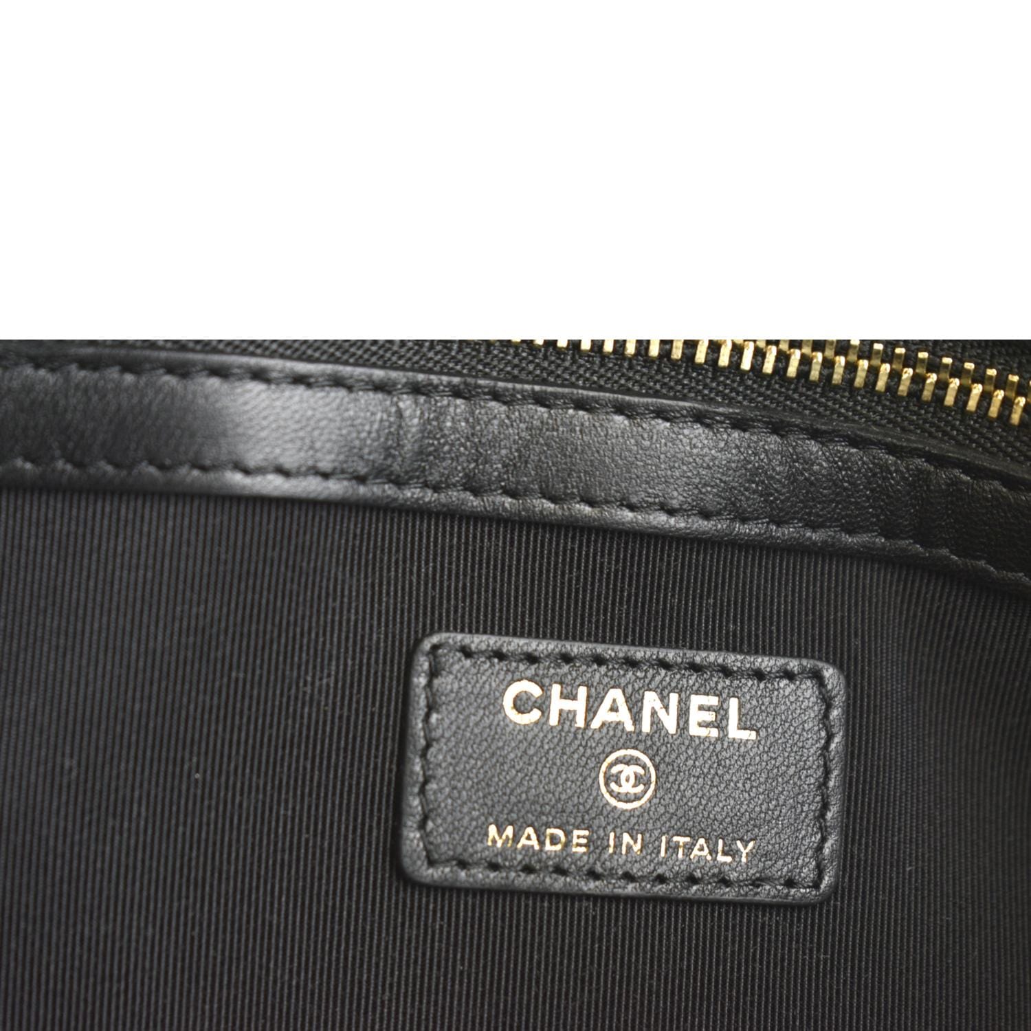 CHANEL O-Case Quilted Lambskin Leather Zip Pouch Black