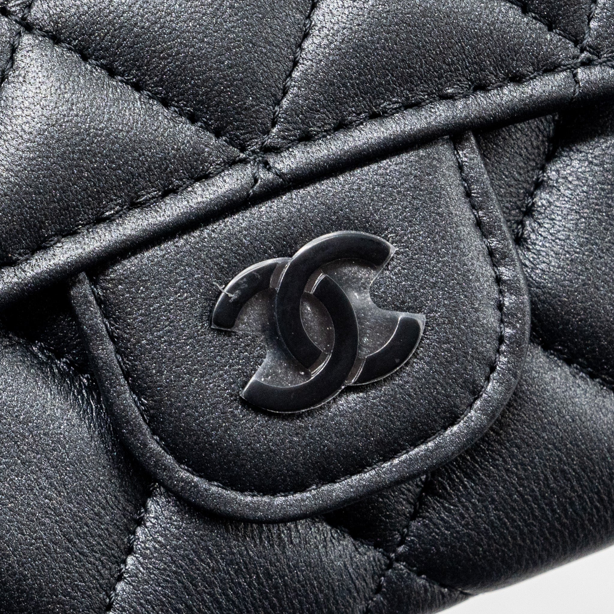Chanel Classic Flap Card Holder Lambskin So Black  (microchip)