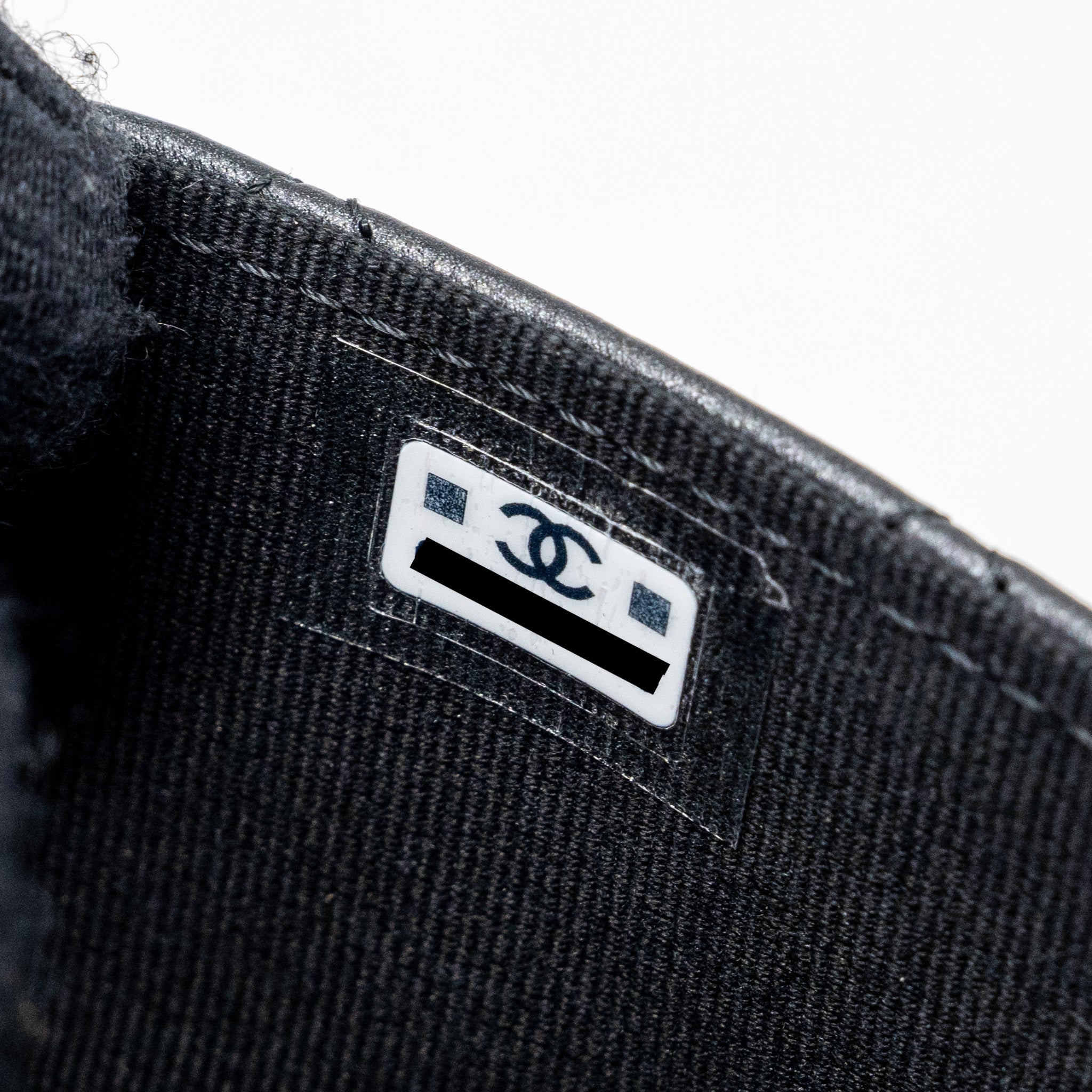 Chanel Classic Flap Card Holder Lambskin So Black  (microchip)