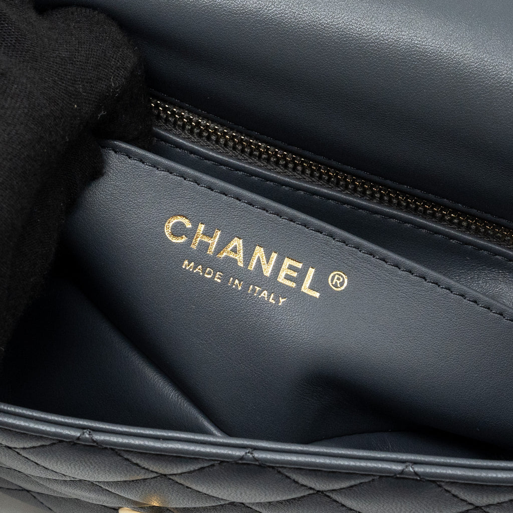 Chanel pearl crush mini rectangular flap bag Lambskin dark grey  (microchip)