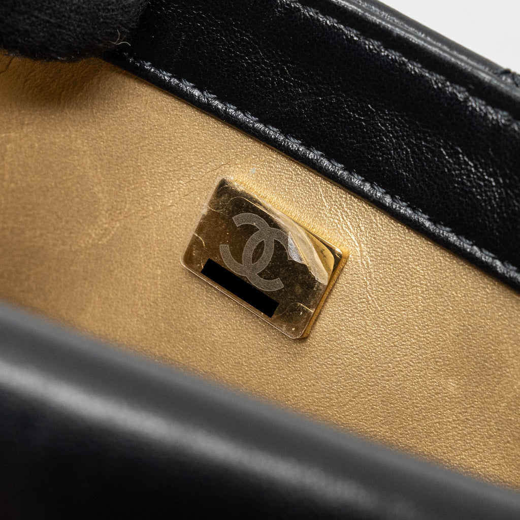 Chanel seasonal mini square flap bag with detailed chain strap calfskin black  (Microchip)