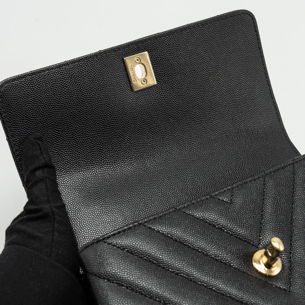 CHANEL Small Coco Handle Chevron Caviar Black L