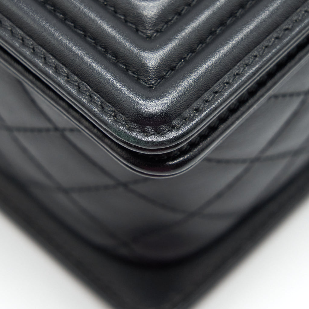 Chanel Medium Boy Bag Quilted And Chevron Calfskin Black