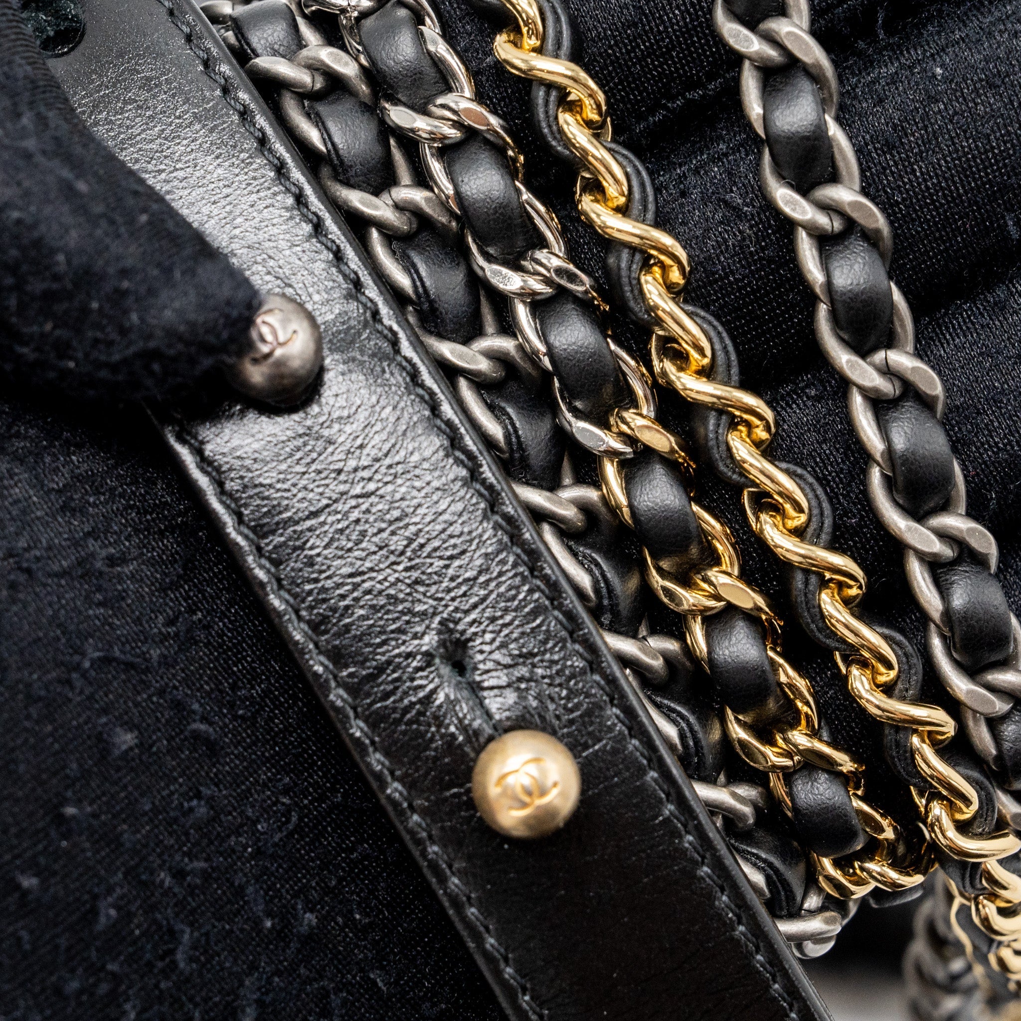 Chanel small gabrielle hobo bag calfskin black multicolour hardware