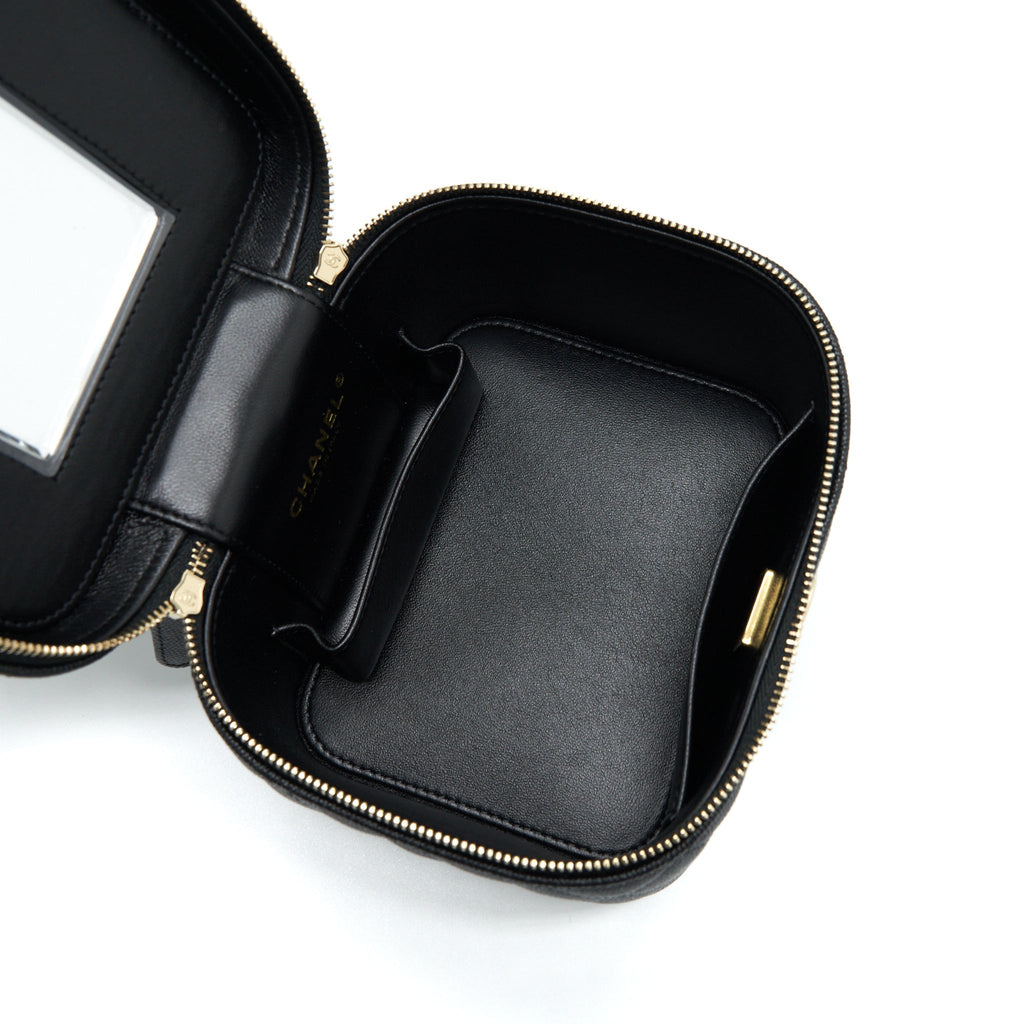 Chanel 22S Top Handle Vanity Caviar Black L