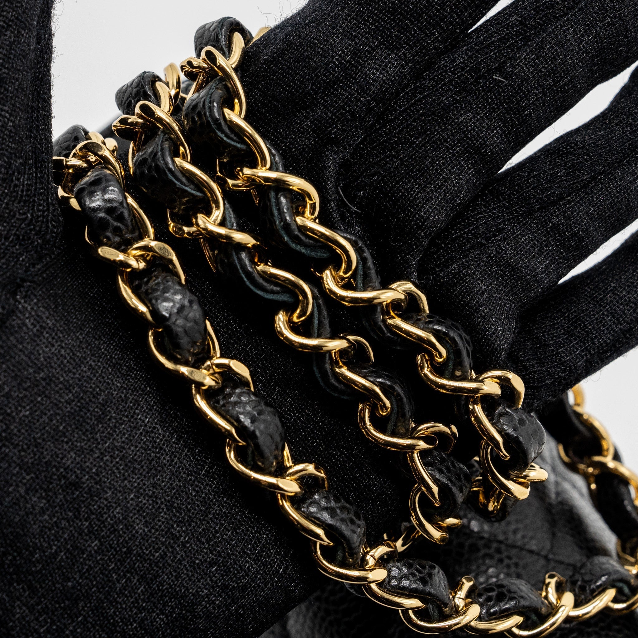 Chanel Small Classic double FLAP BAG Caviar black