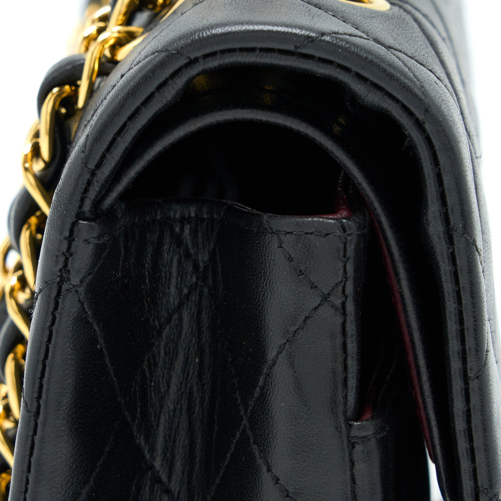Chanel Vintage Medium Flap Bag Lambskin Black