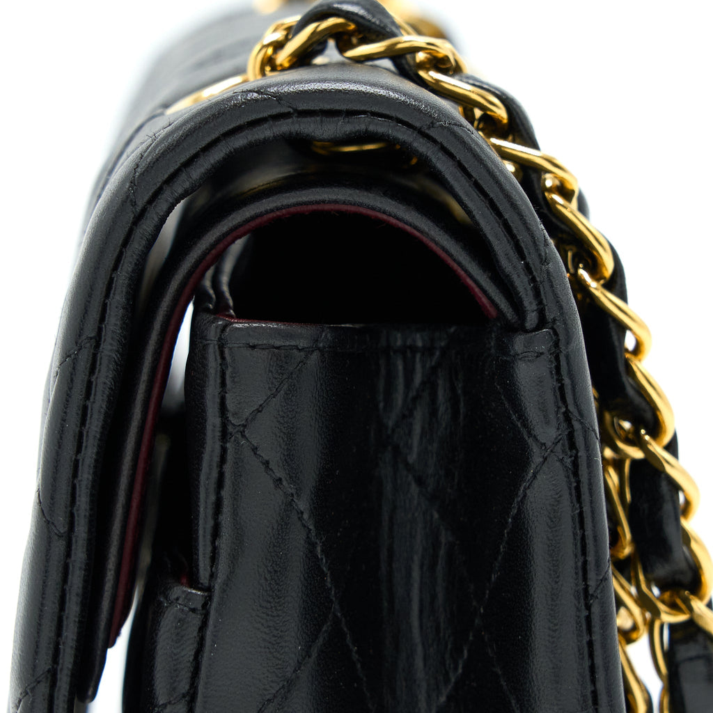 Chanel Vintage Medium Flap Bag Lambskin Black