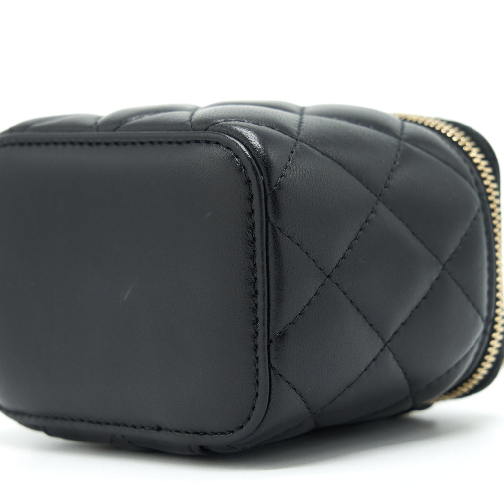 Chanel Pearl Crush Mini Vanity Case Lambskin Black