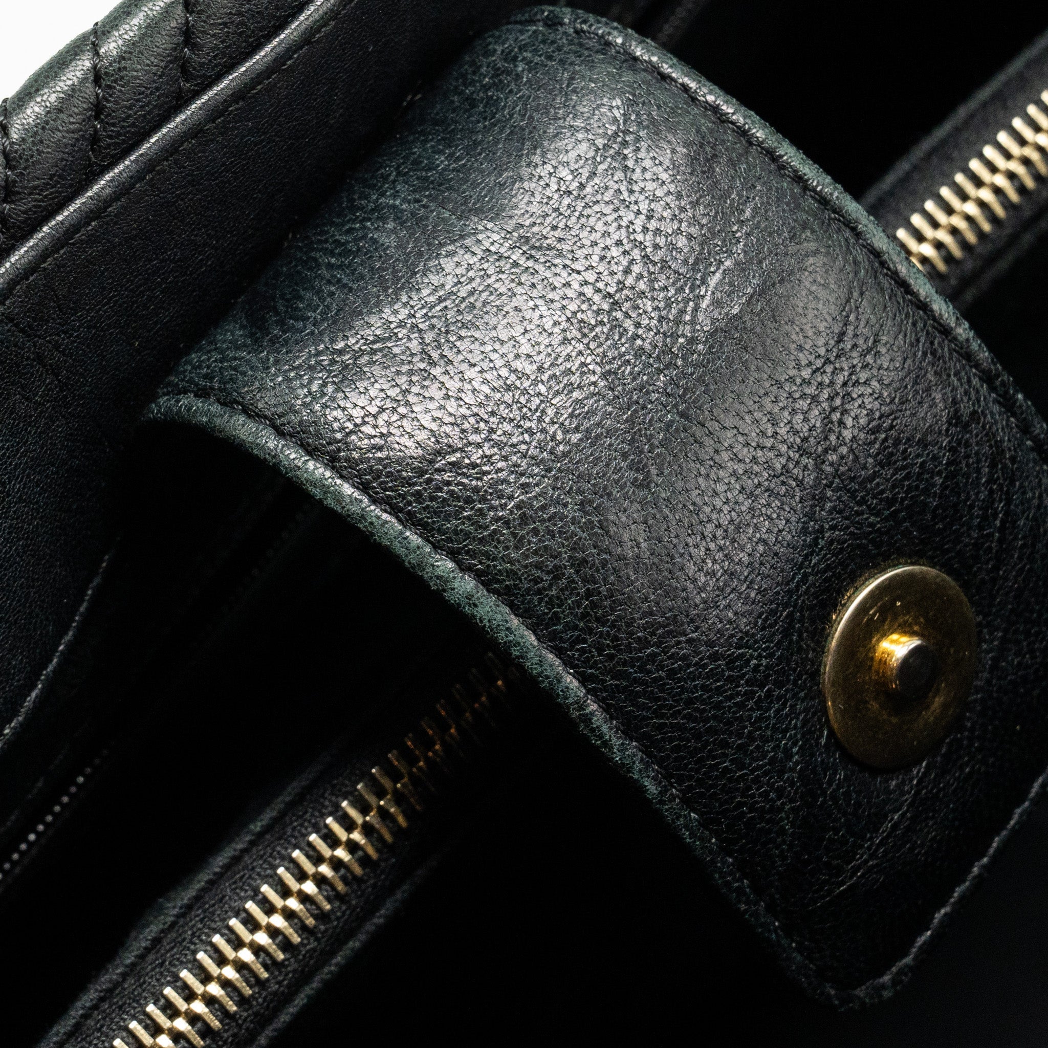 Chanel Chevron Shopping tote bag goatskin black